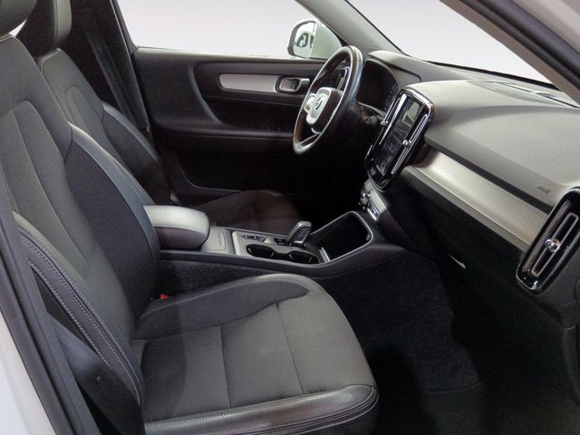 Volvo XC40 D3 Momentum - foto 11