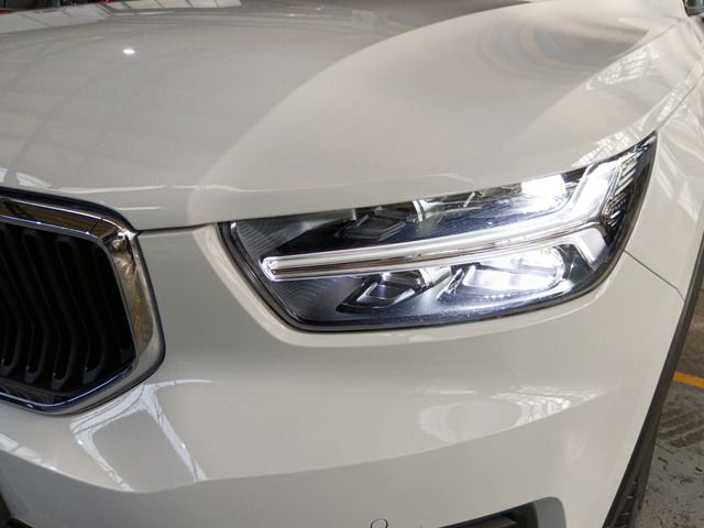 Volvo XC40 D3 Momentum - foto 23