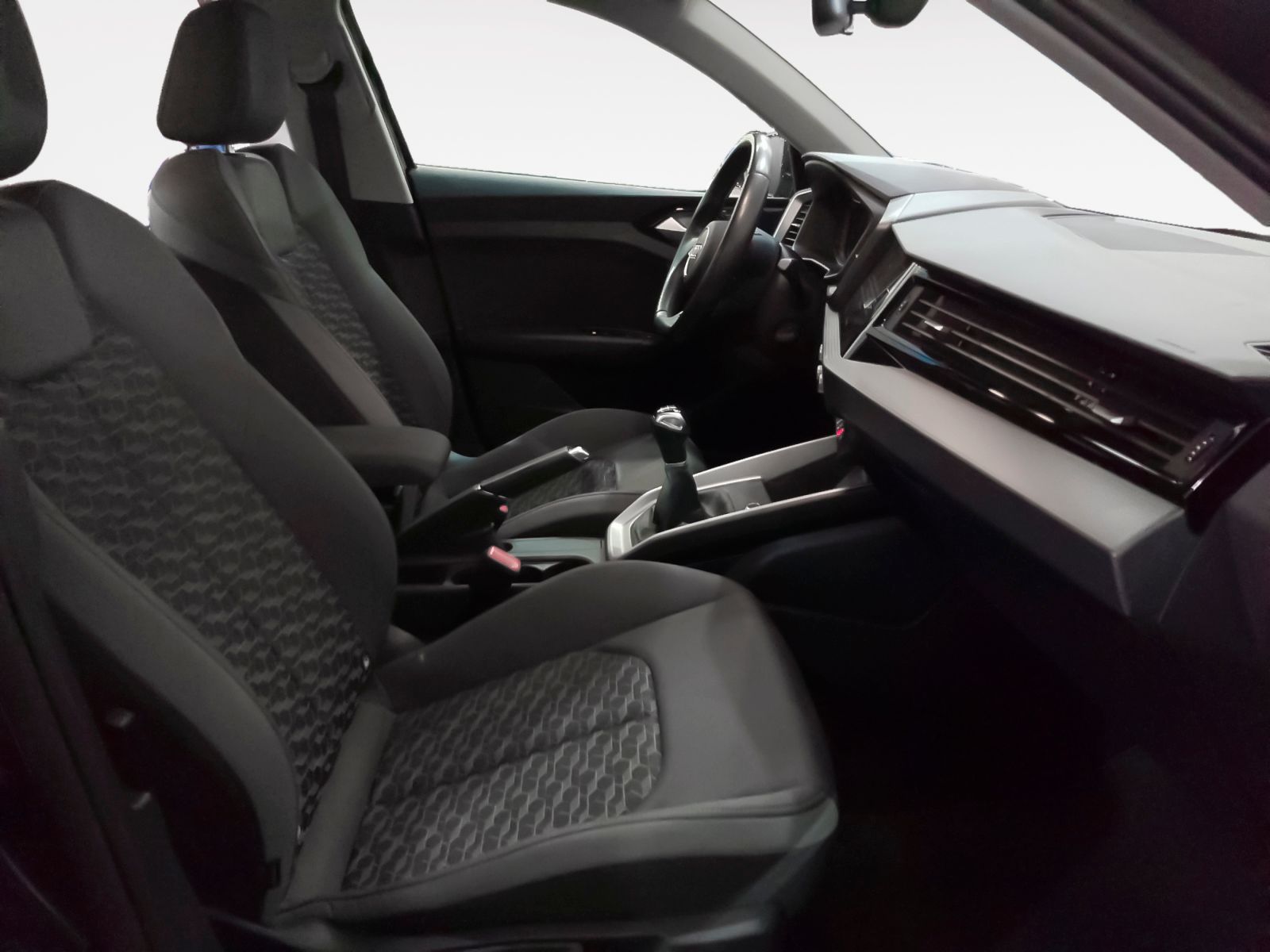 Audi A1 Adrenalin 30 TFSI - foto 13