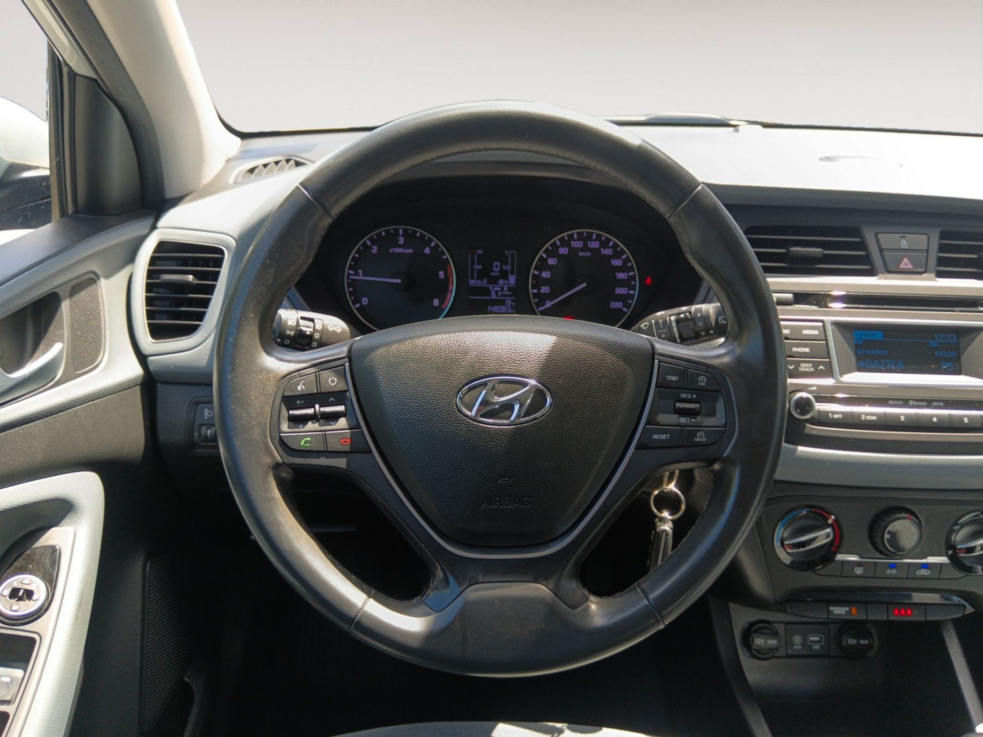 Hyundai i20 1.4 CRDi Klass - foto 7