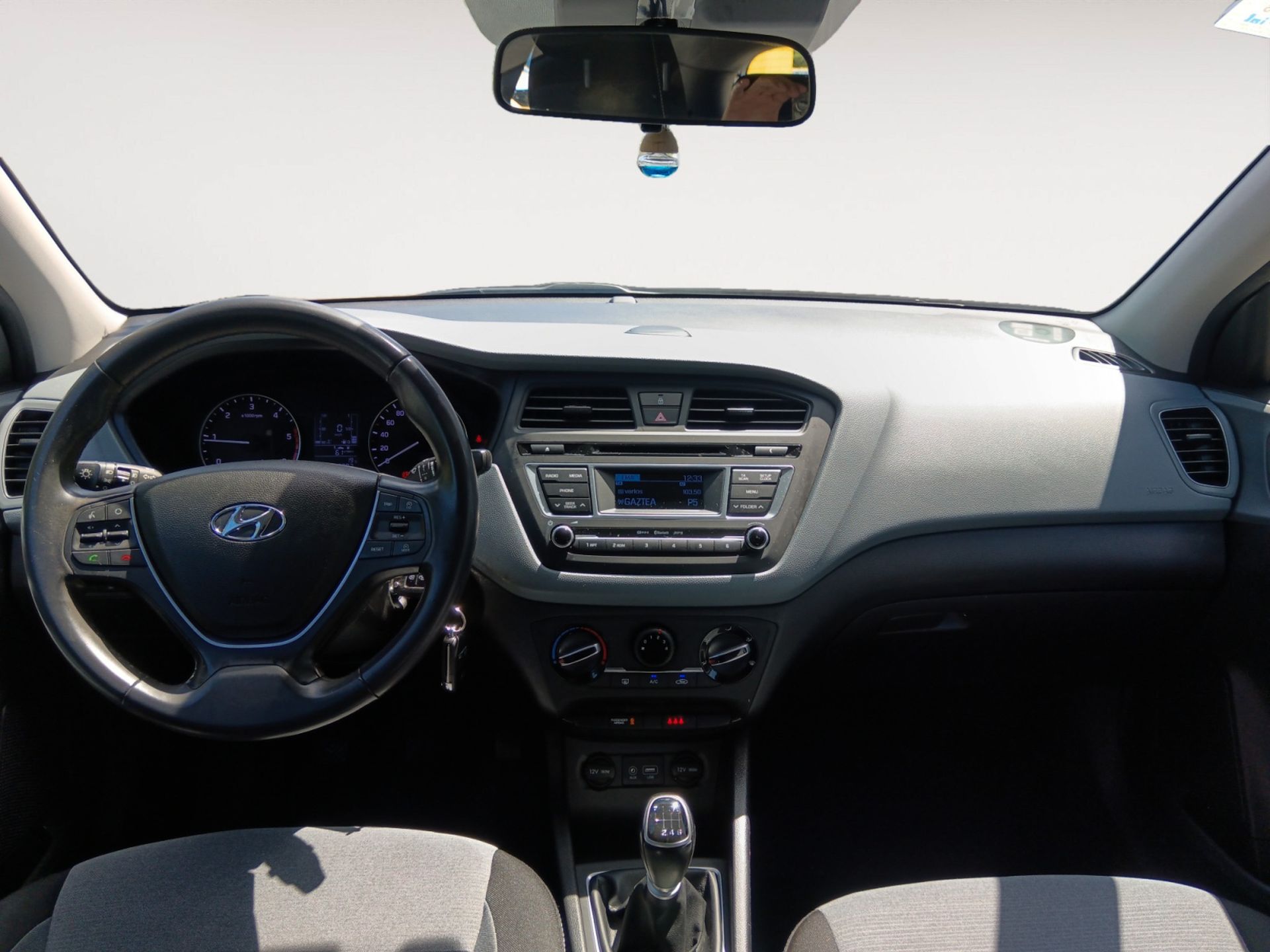 Hyundai i20 1.4 CRDi Klass - foto 6