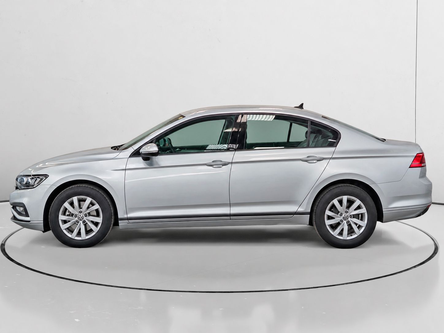 Volkswagen Passat Business 2.0 TDI - foto 6