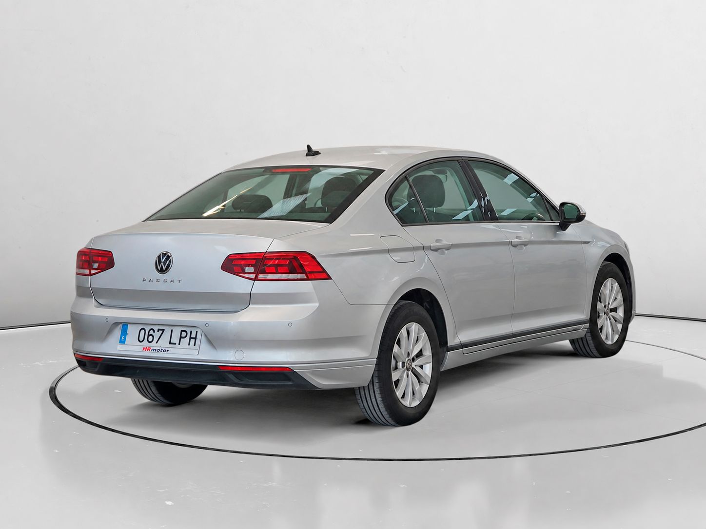 Volkswagen Passat Business 2.0 TDI - foto 3