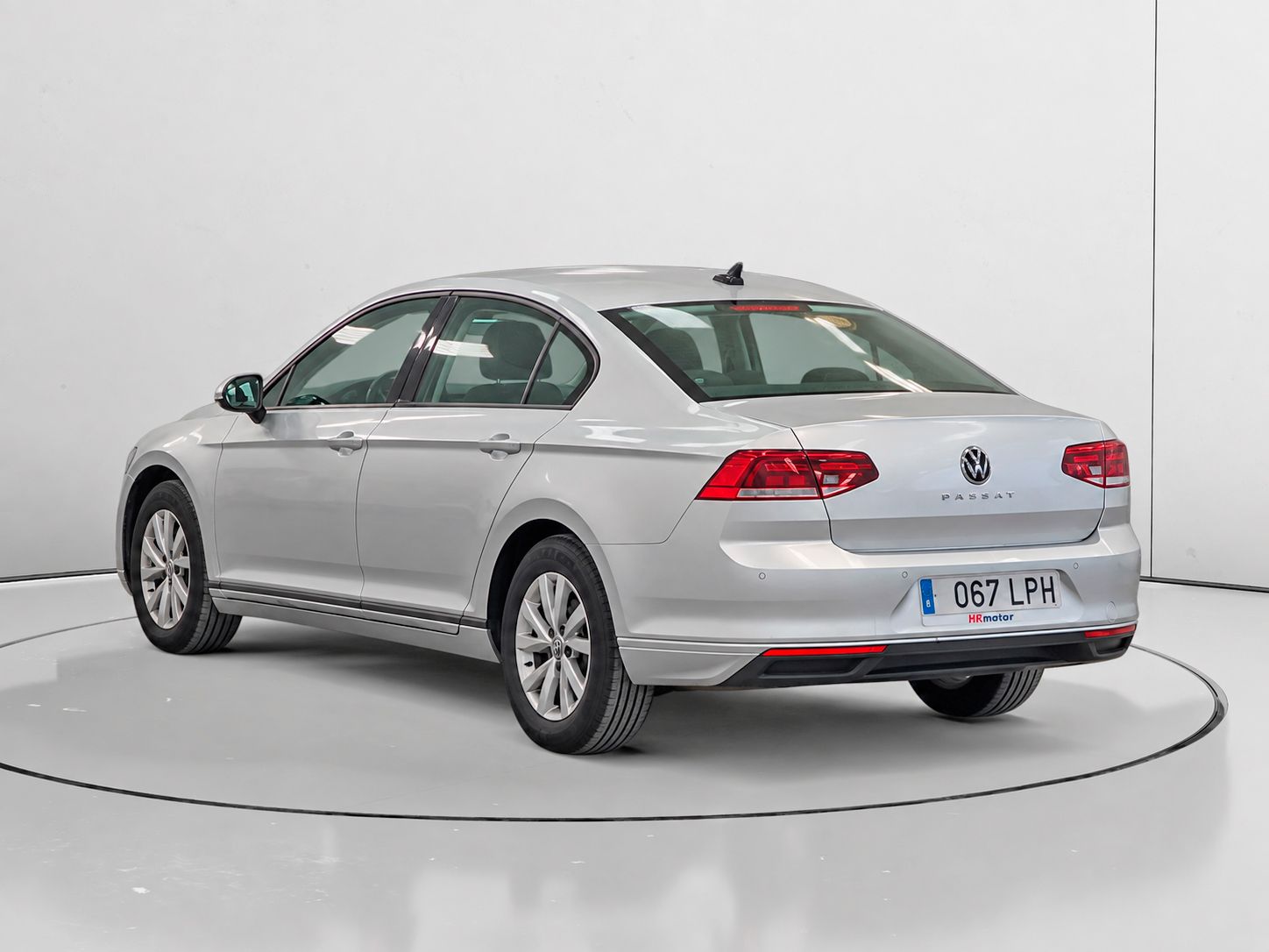Volkswagen Passat Business 2.0 TDI - foto 5
