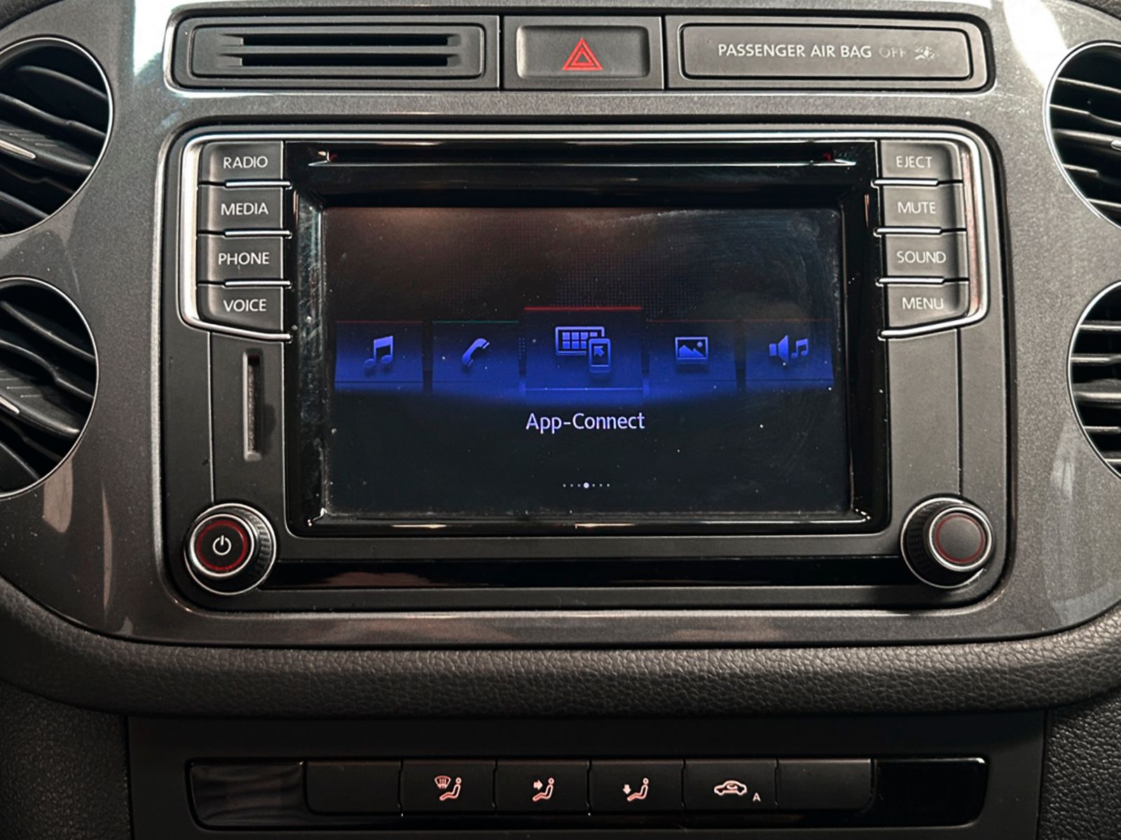 Volkswagen Tiguan T1 2.0 TDI BMT 4x2 - foto 17