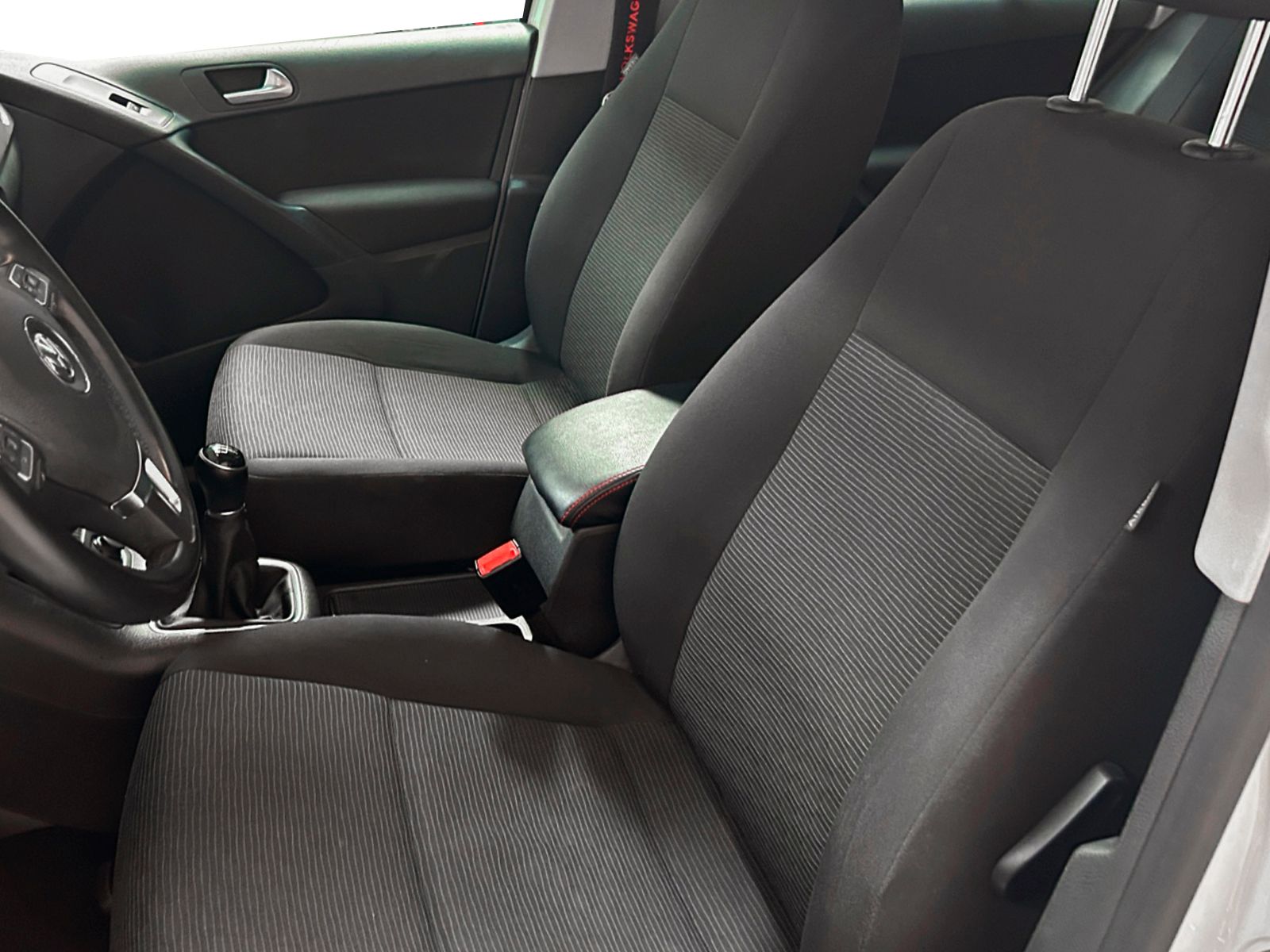 Volkswagen Tiguan T1 2.0 TDI BMT 4x2 - foto 22