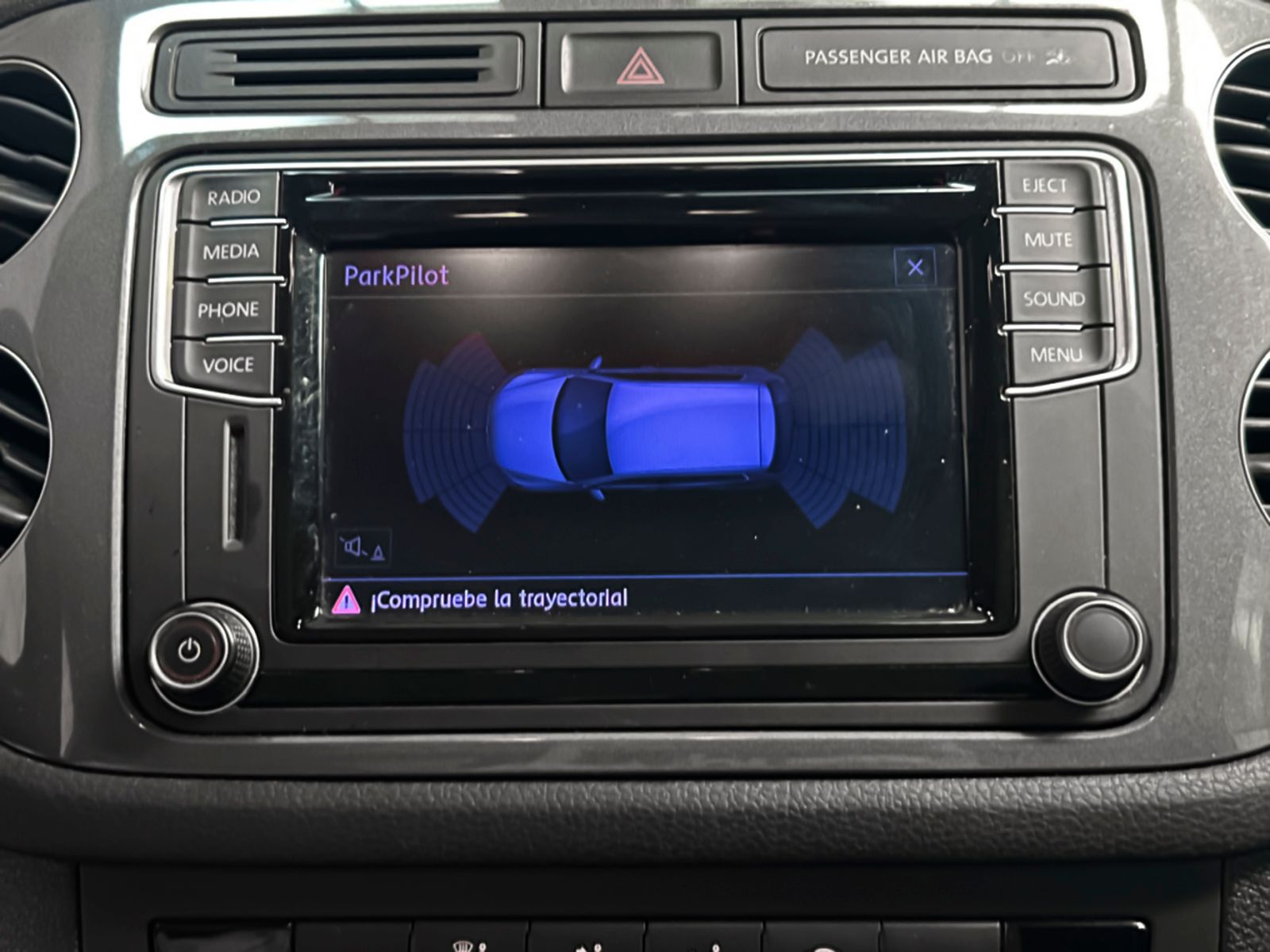 Volkswagen Tiguan T1 2.0 TDI BMT 4x2 - foto 20