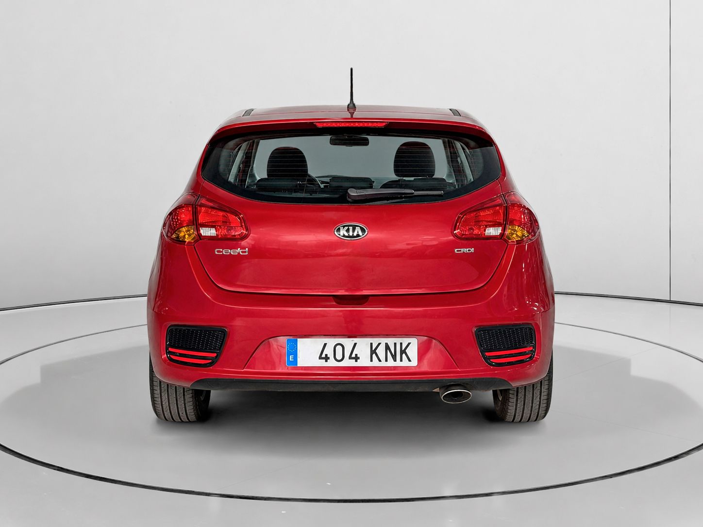 Kia Ceed 1.4 CRDi WGT Concept Plus - foto 4