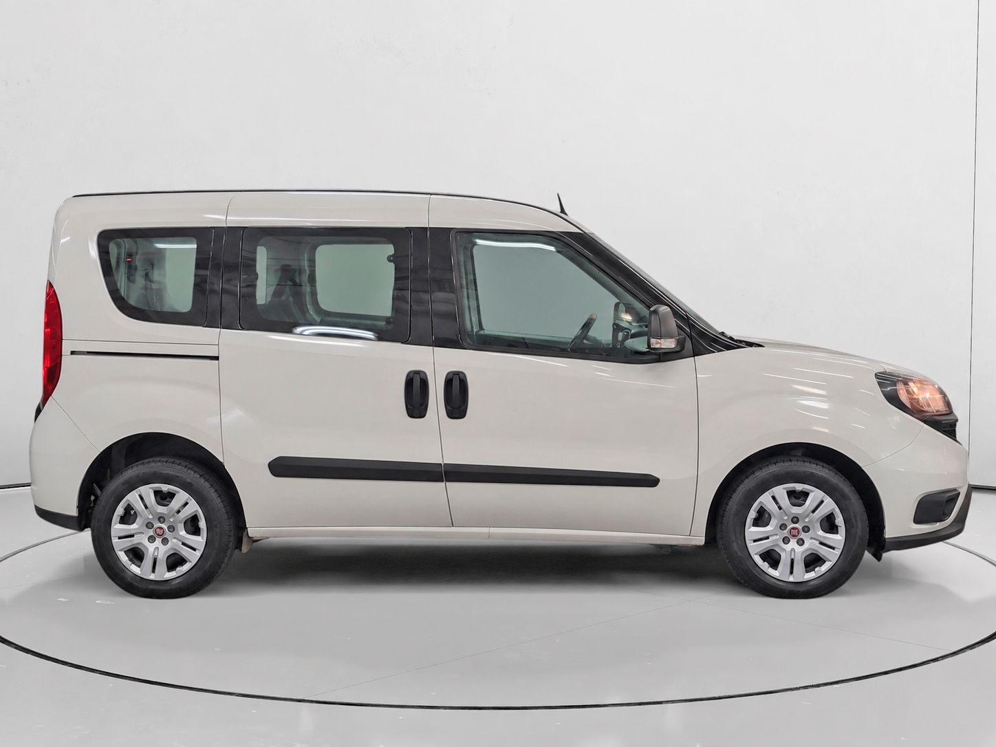 Fiat Doblò Combi N1 1.6 MultiJet SX - foto 2