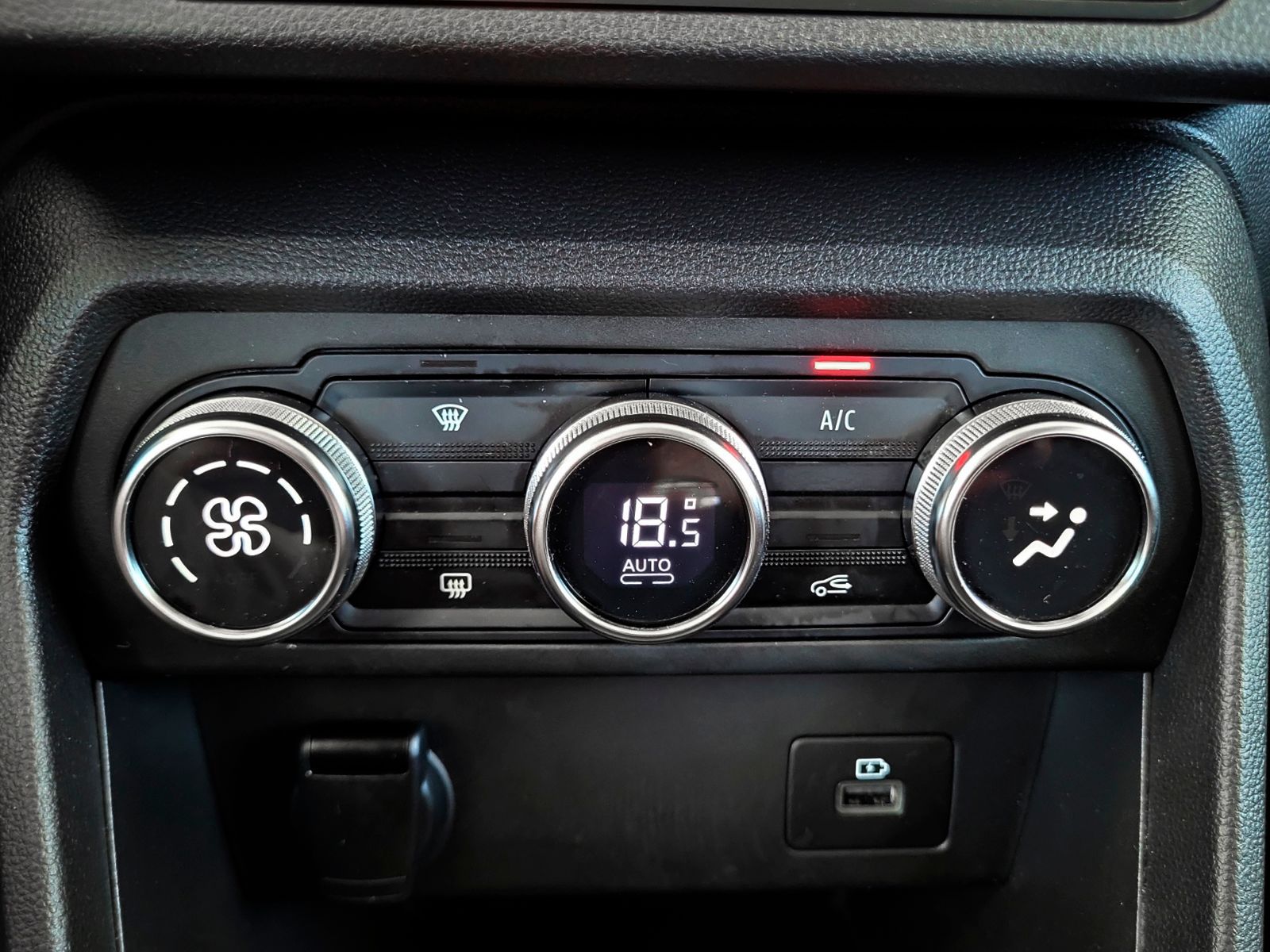 Dacia Jogger Serie Limitada Extreme TCe - foto 23