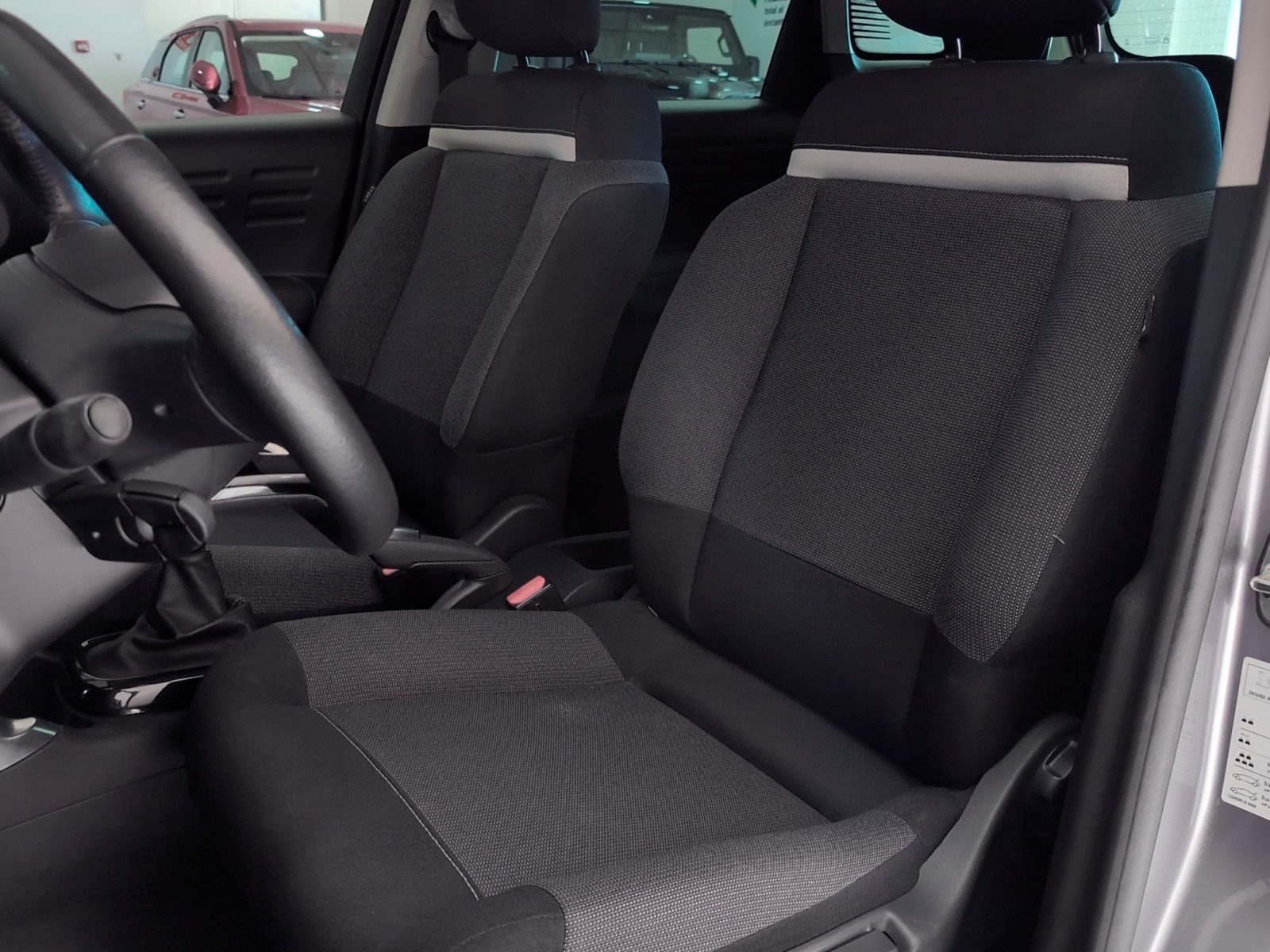 Citroën C3 Aircross PureTech 110 Plus - foto 20