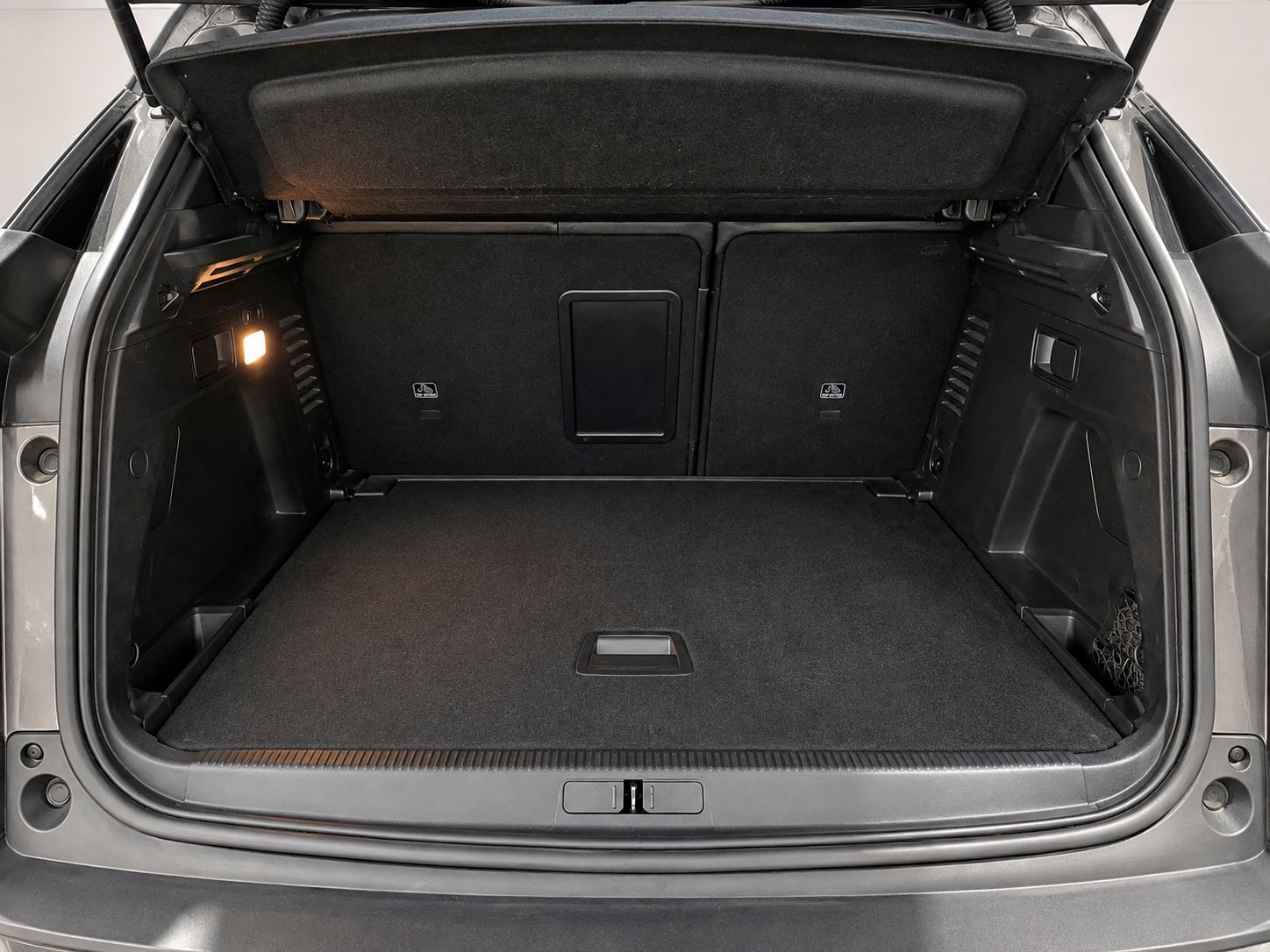 Peugeot 3008 BlueHDi 130 GT EAT8 - foto 14