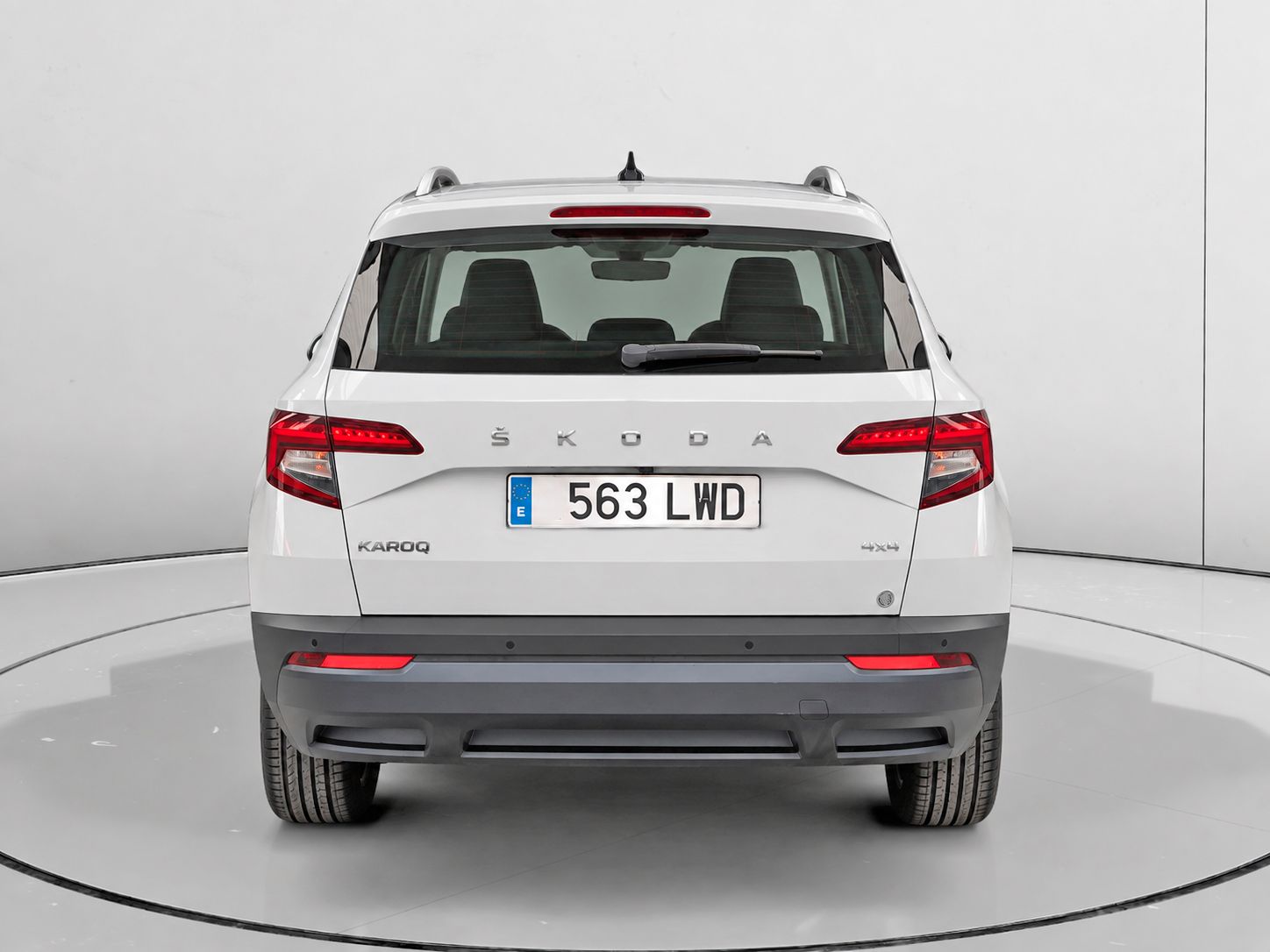 Škoda Karoq 2.0 TDI Ambition 4x4 DSG - foto 4