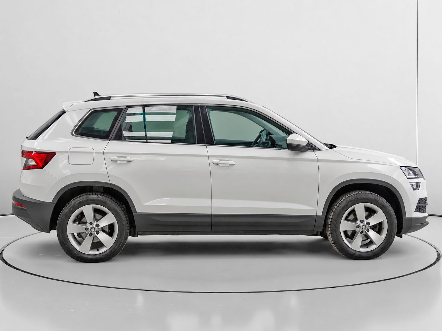 Škoda Karoq 2.0 TDI Ambition 4x4 DSG - foto 2