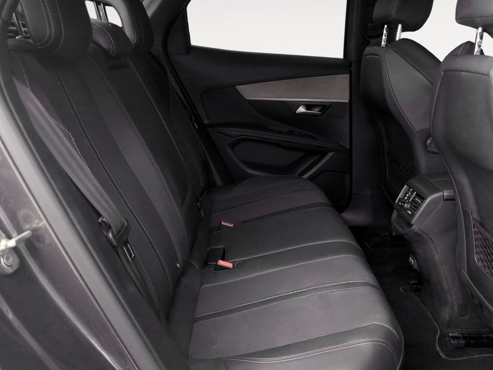 Peugeot 3008 BlueHDi 130 GT EAT8 - foto 11