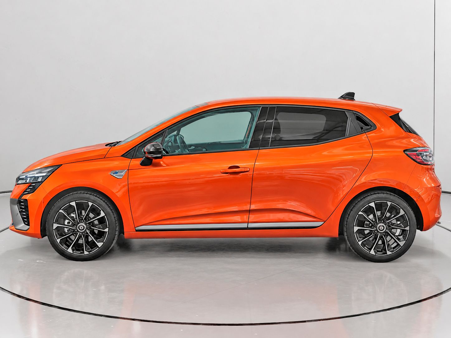Renault Clio Esprit Alpine E-Tech - foto 6