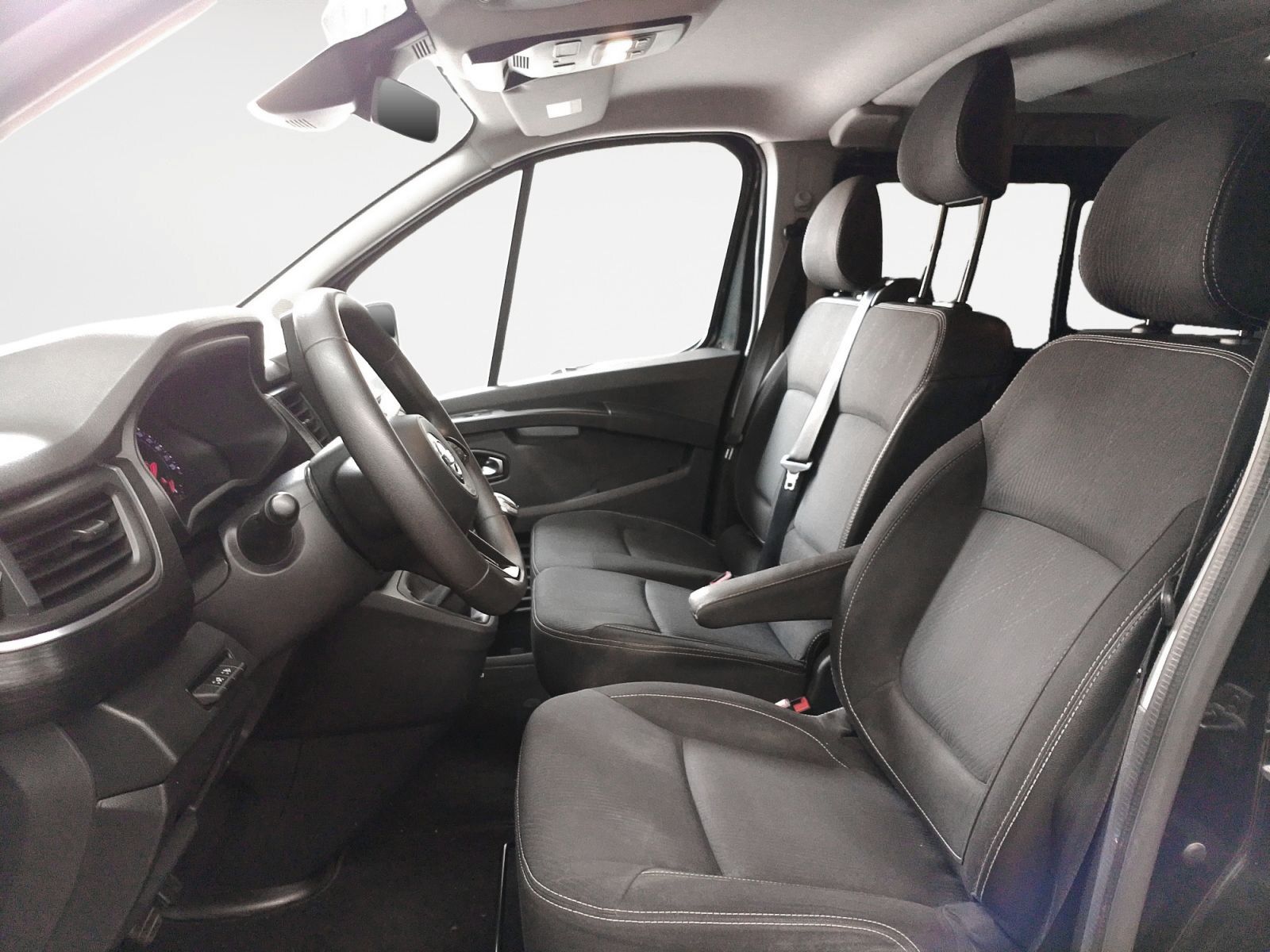 Nissan NV300 Combi 2.0 dCi L1H1 1T Premium - foto 11