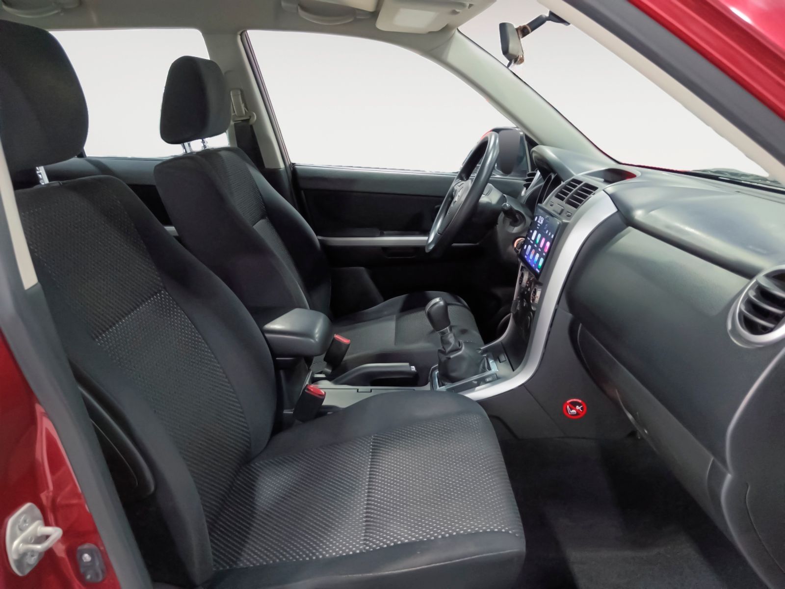 Suzuki Grand Vitara 1.9 Ddis JLX - foto 12
