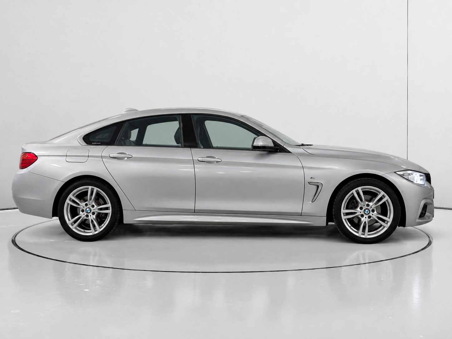 BMW Serie 4 418d Gran Coupe - foto 2