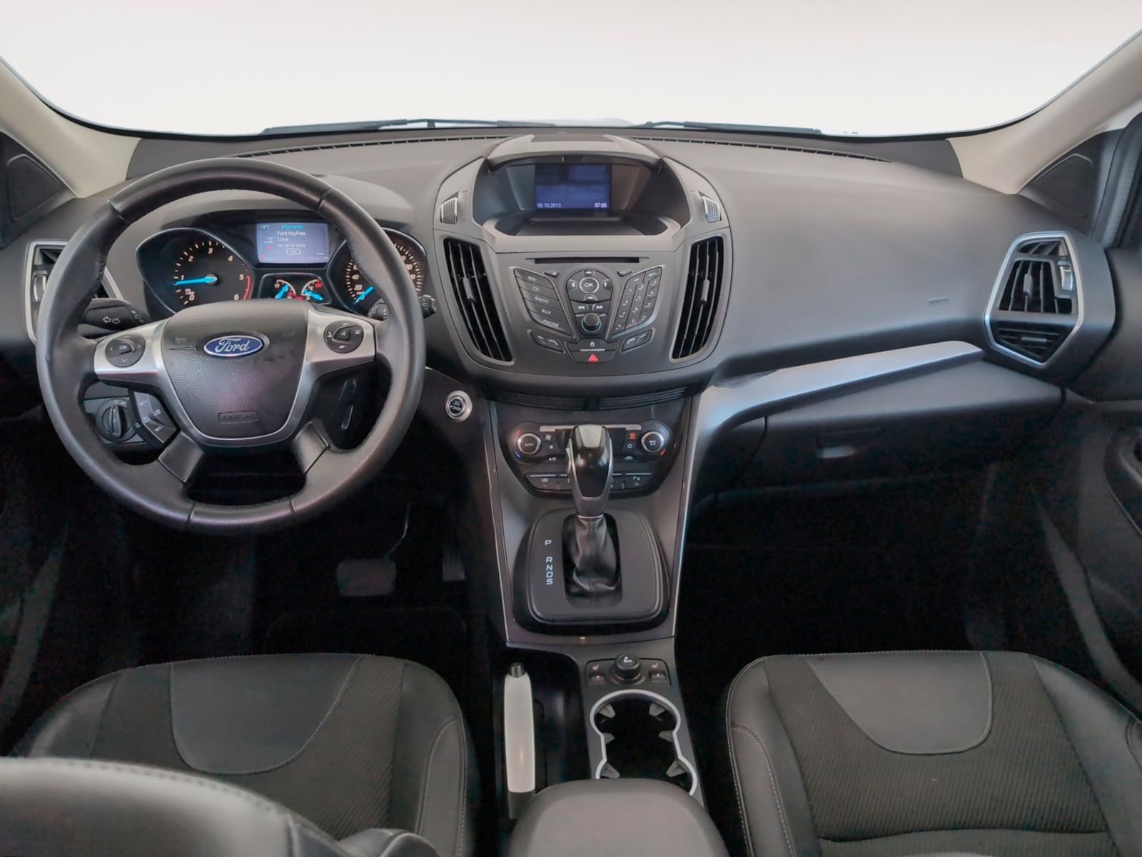 Ford Kuga 2.0 TDCi Titanium 4x4 Powershift - foto 9