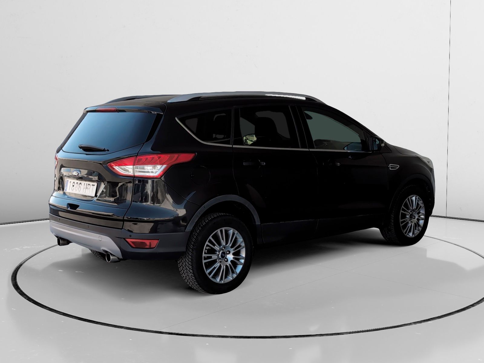 Ford Kuga 2.0 TDCi Titanium 4x4 Powershift - foto 3