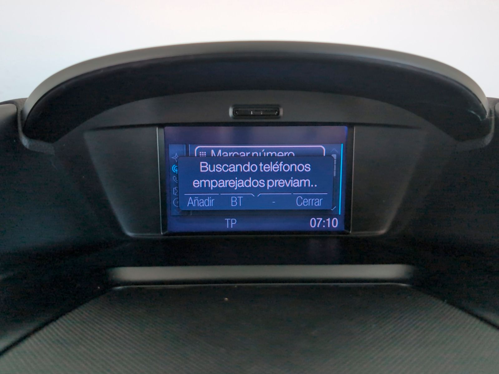 Ford Kuga 2.0 TDCi Titanium 4x4 Powershift - foto 18