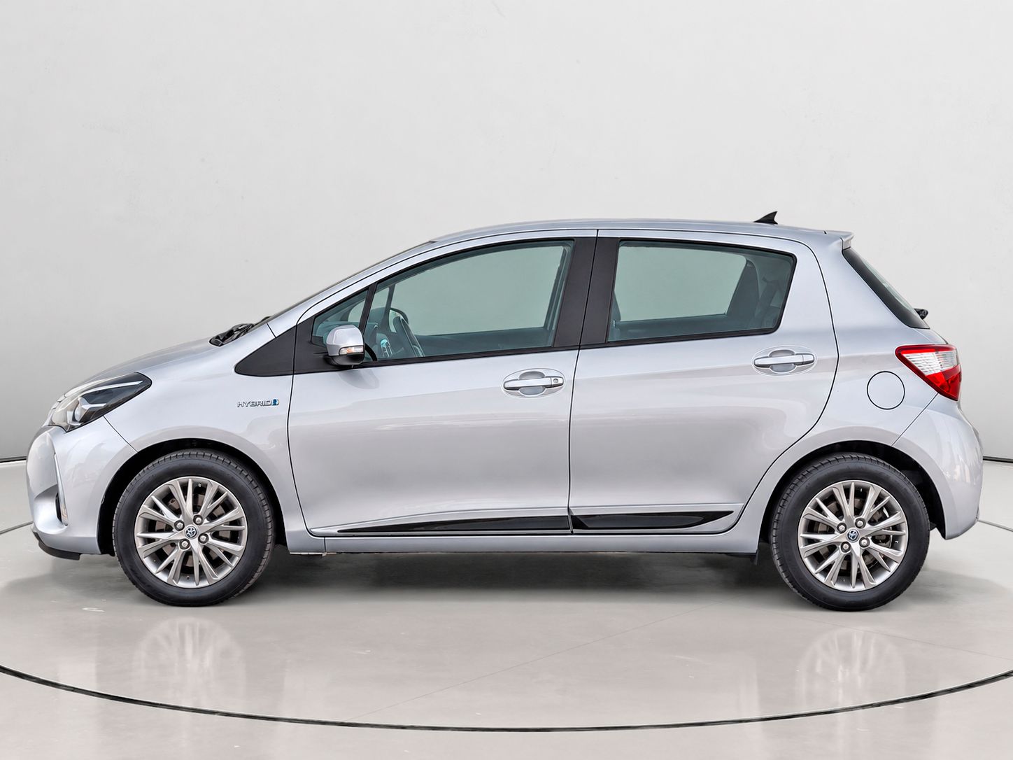 Toyota Yaris 1.5 Hybrid Active - foto 6