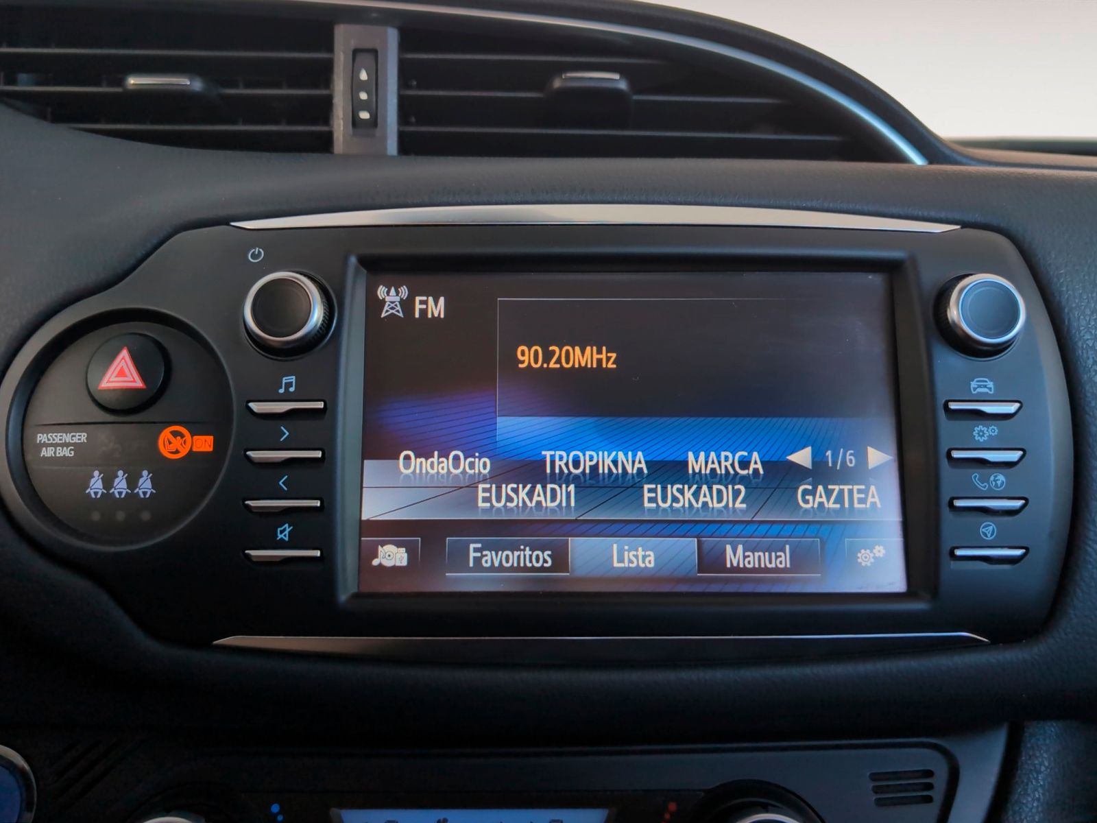 Toyota Yaris 1.5 Hybrid Active - foto 18