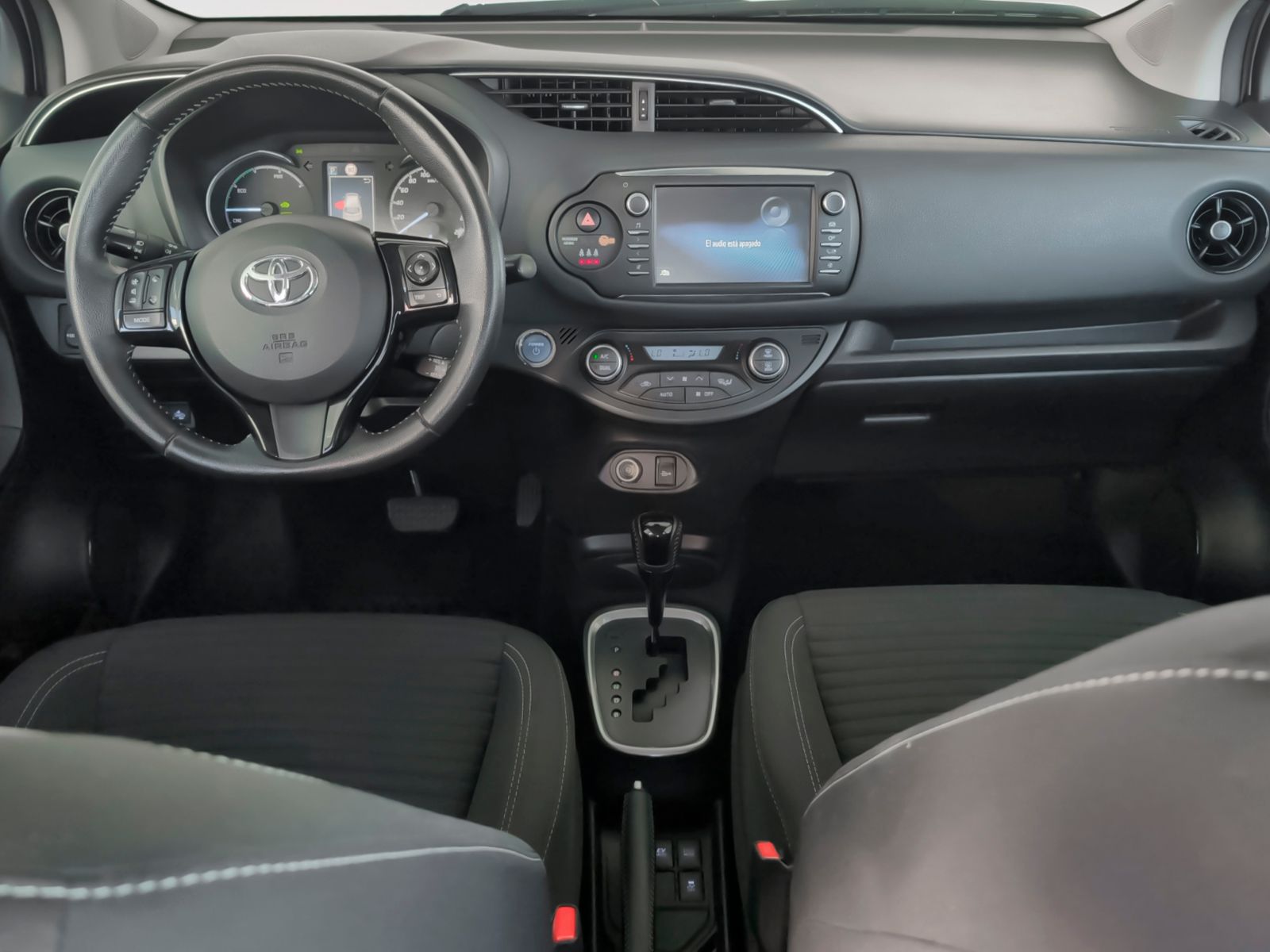 Toyota Yaris 1.5 Hybrid Active - foto 9