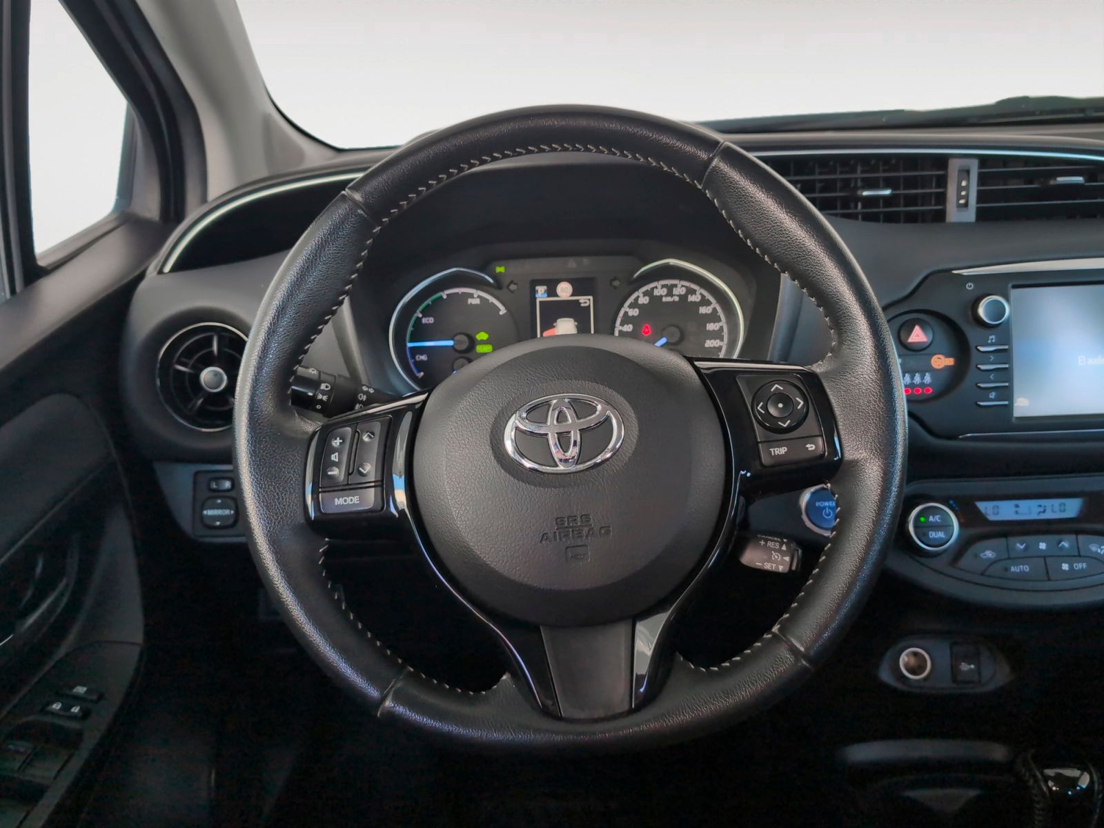Toyota Yaris 1.5 Hybrid Active - foto 10