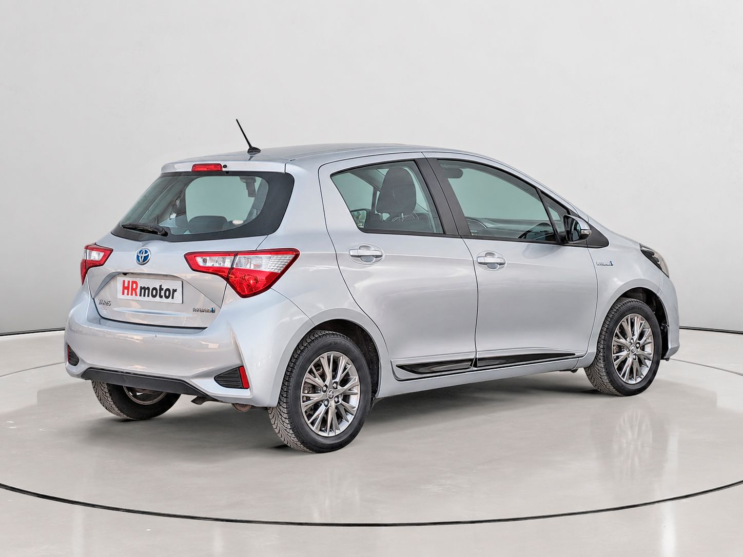 Toyota Yaris 1.5 Hybrid Active - foto 3