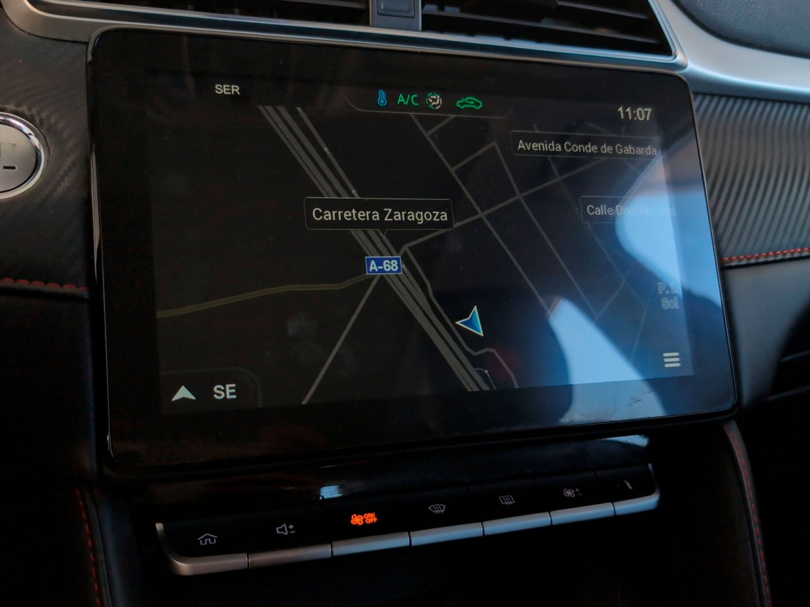 MG ZS 1.0T Luxury - foto 18