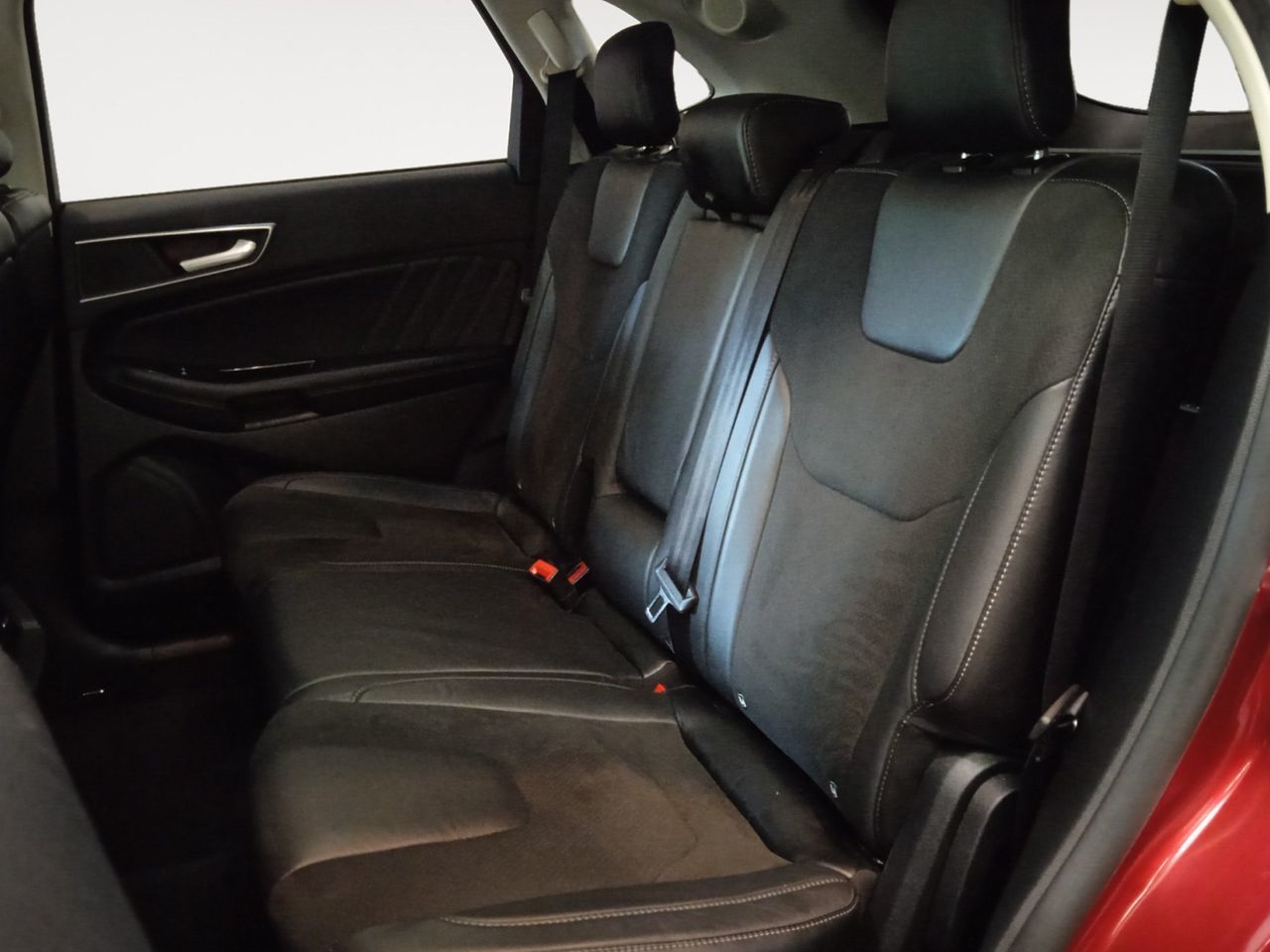 Ford Edge 2.0 TDCi ST-Line 4x4 PowerShift - foto 10