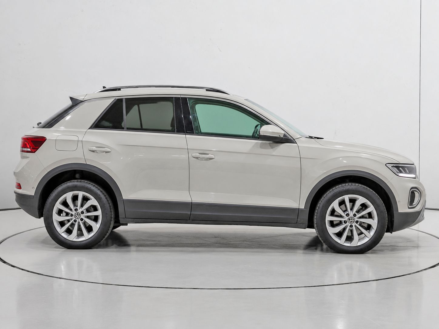 Volkswagen T-Roc Life 2.0 TDI DSG - foto 2