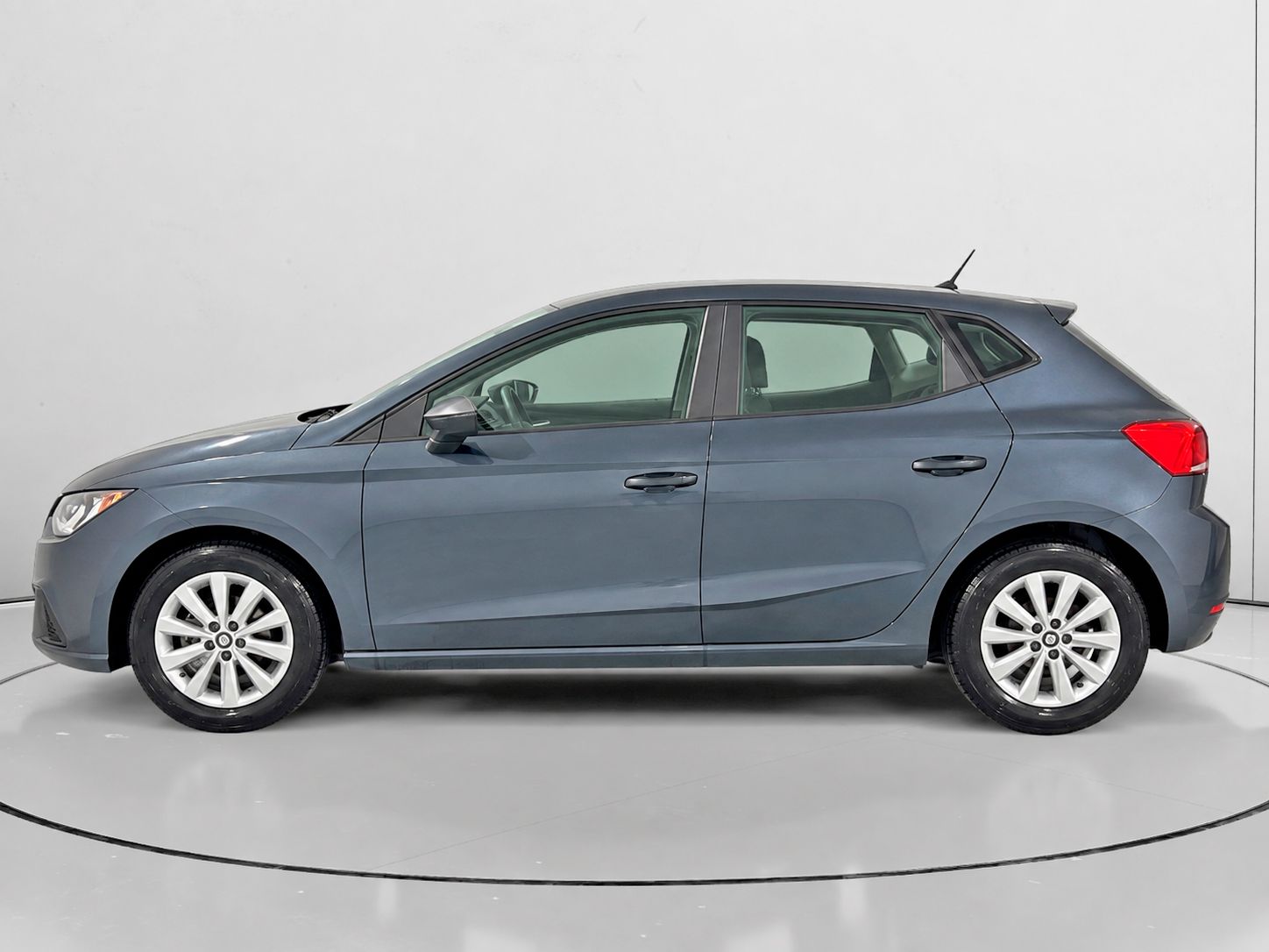 SEAT Ibiza 1.0 TSI Reference Plus - foto 6