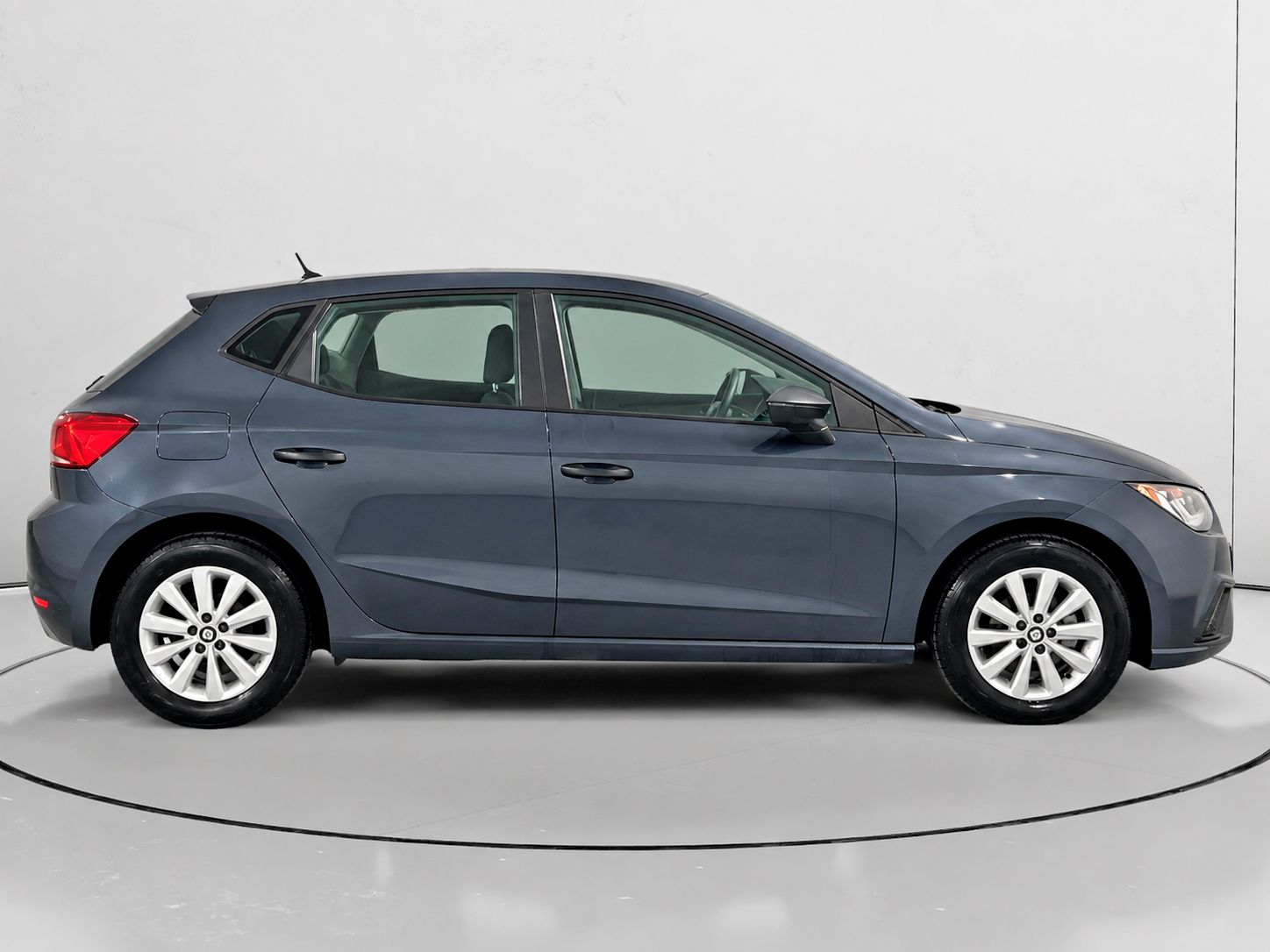 SEAT Ibiza 1.0 TSI Reference Plus - foto 2