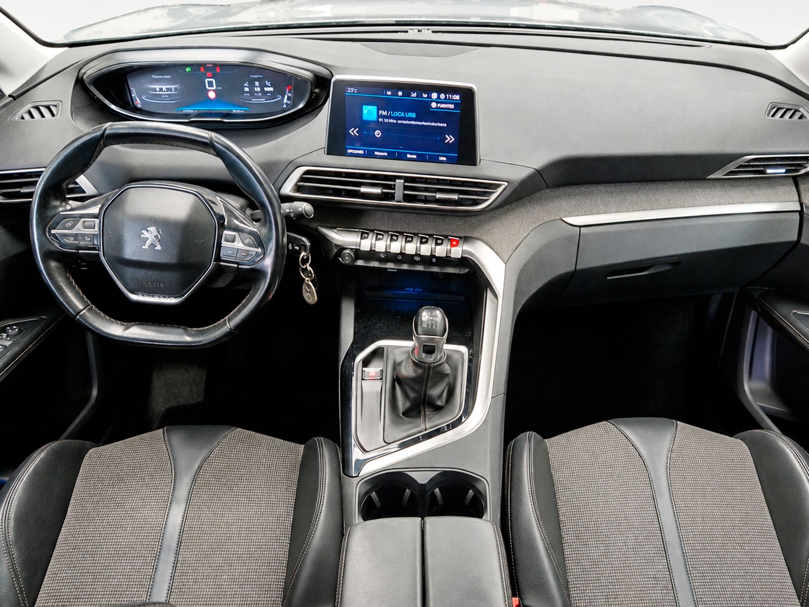 Peugeot 5008 BlueHDi 130 Allure - foto 9