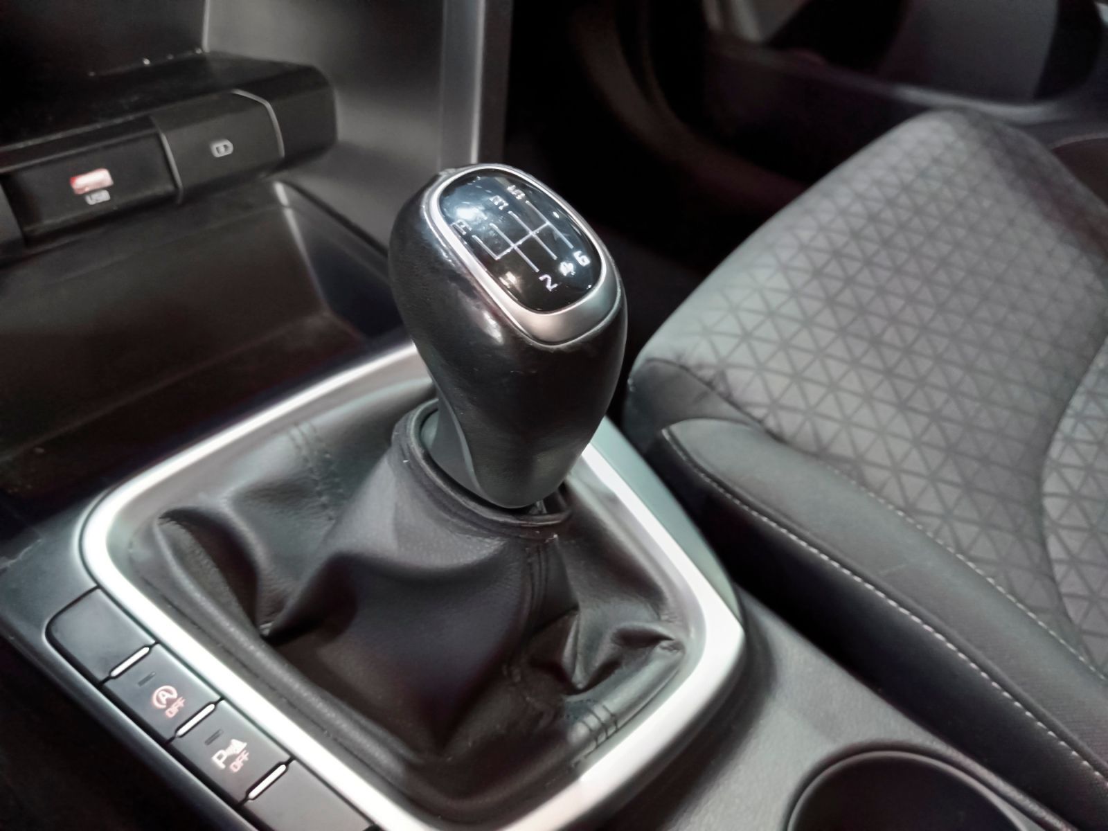 Kia Ceed 1.0 T-GDi Drive - foto 14