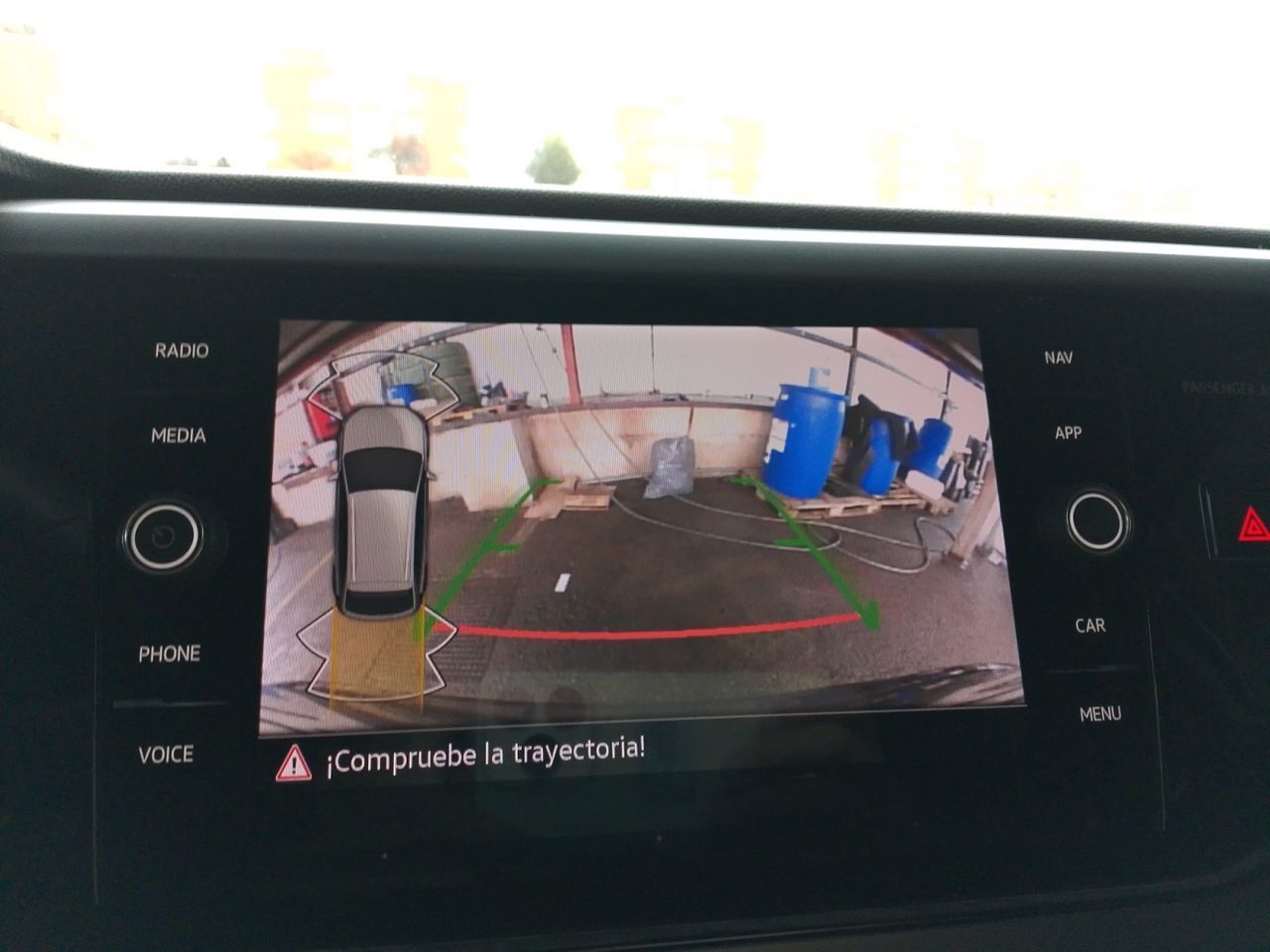 Volkswagen Taigo R-Line 1.0 TSI DSG - foto 18