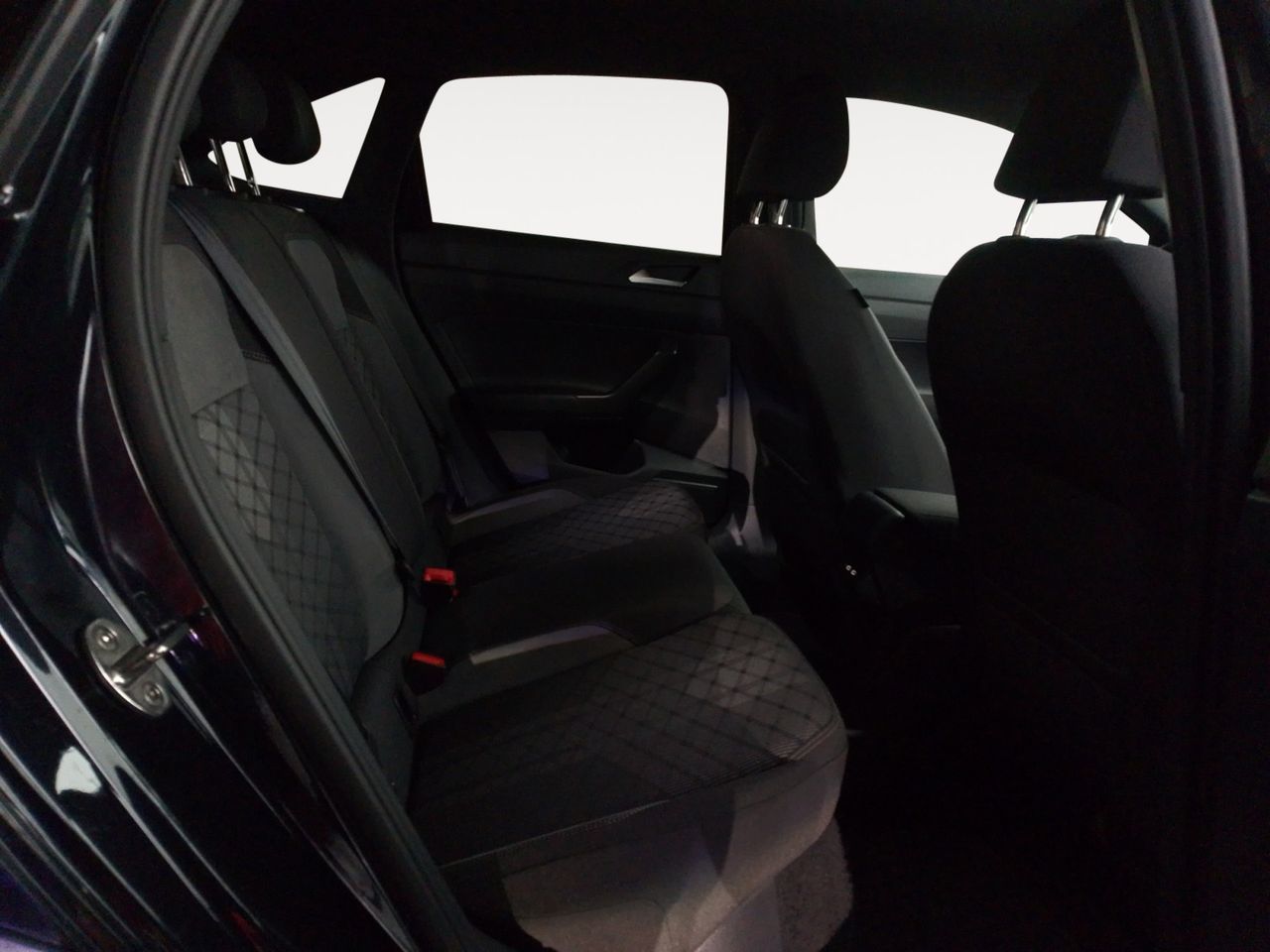 Volkswagen Taigo R-Line 1.0 TSI DSG - foto 10