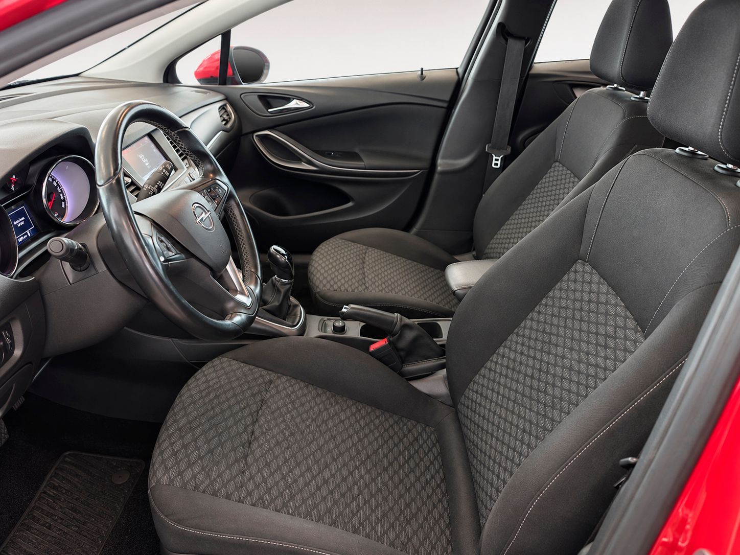 Opel Astra 1.0 Turbo Selective - foto 10