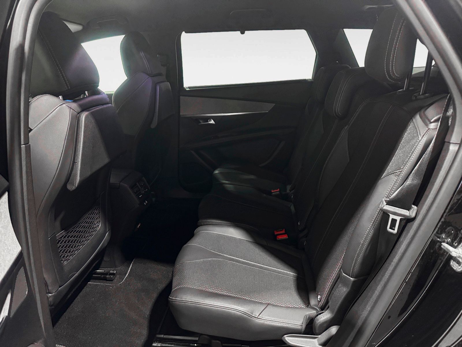 Peugeot 5008 BlueHDi 130 GT EAT8 - foto 11