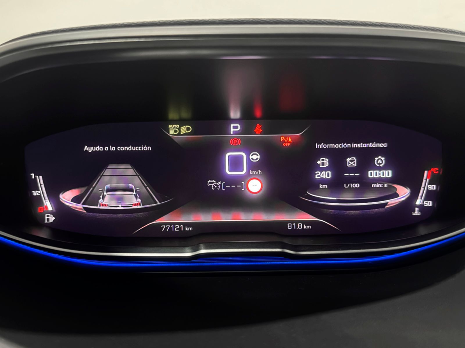 Peugeot 5008 BlueHDi 130 GT EAT8 - foto 16