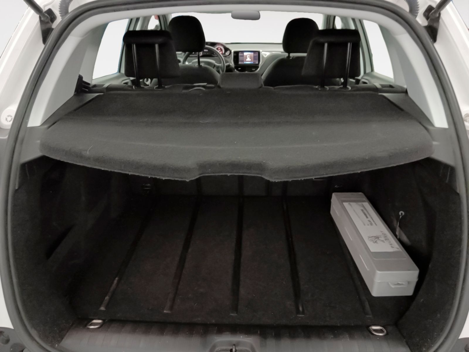 Peugeot 2008 e-HDI 92 Active - foto 13