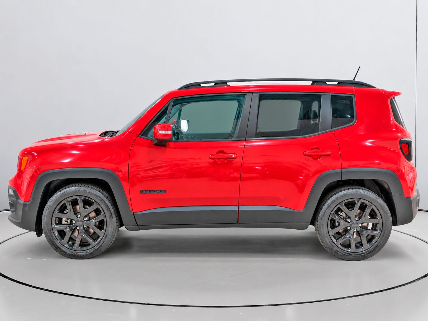 Jeep Renegade 1.6 MultiJet Dawn of Justice 4x2 - foto 6