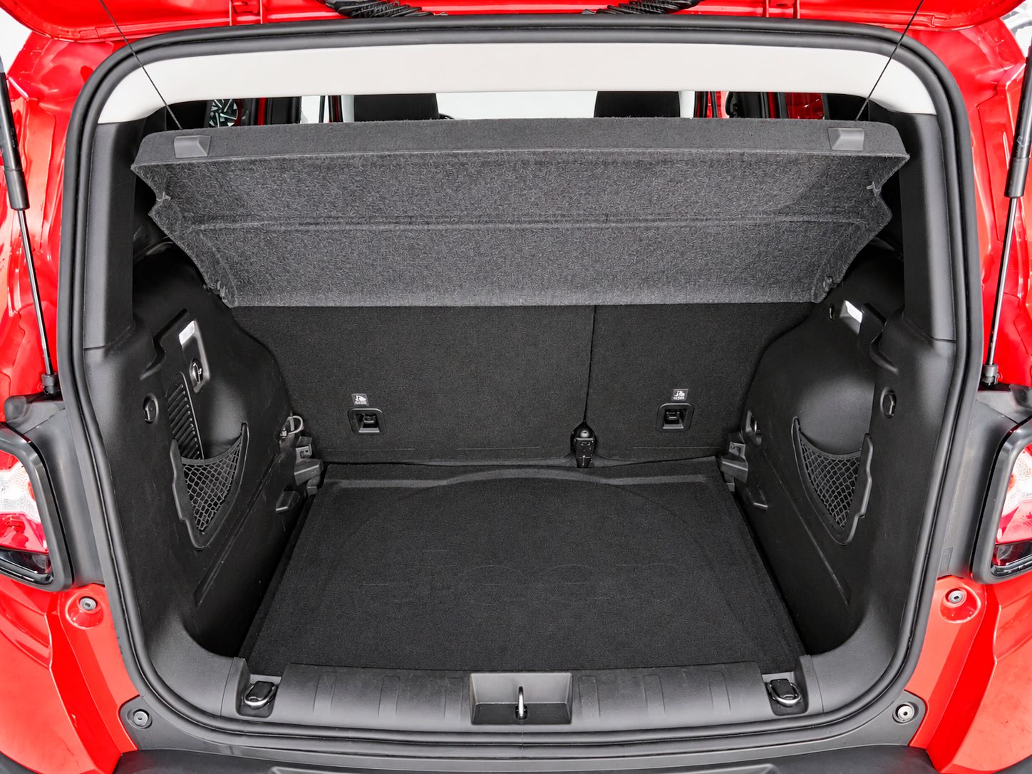 Jeep Renegade 1.6 MultiJet Dawn of Justice 4x2 - foto 14