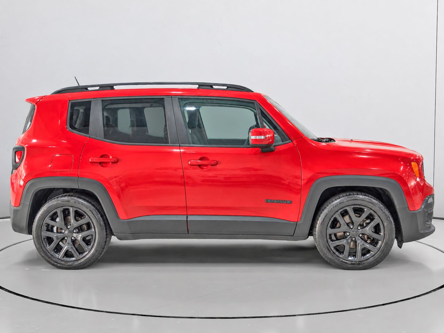 Jeep Renegade 1.6 MultiJet Dawn of Justice 4x2 - foto 2