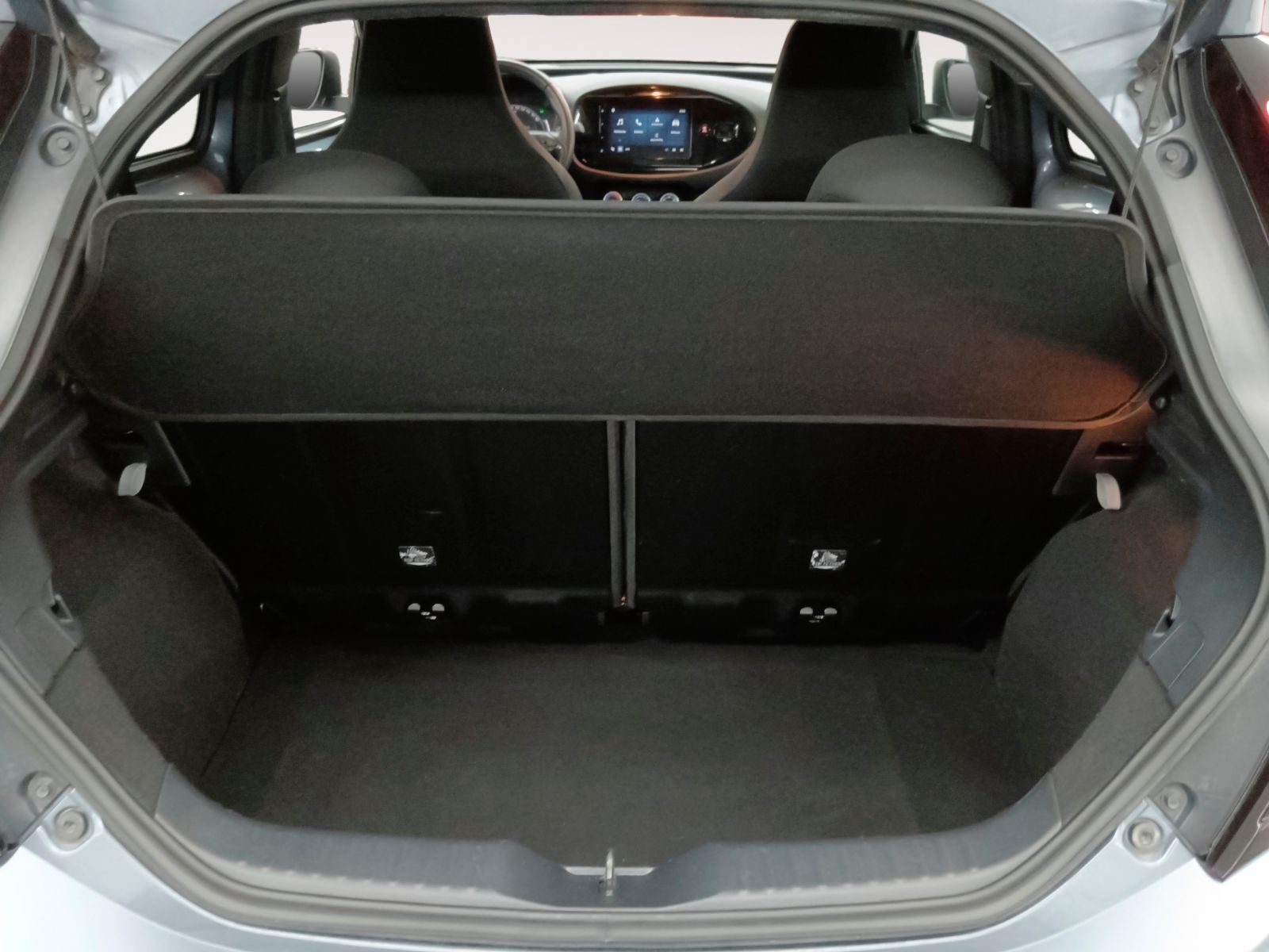 Toyota Aygo X 1.0 VVT-I Play - foto 13