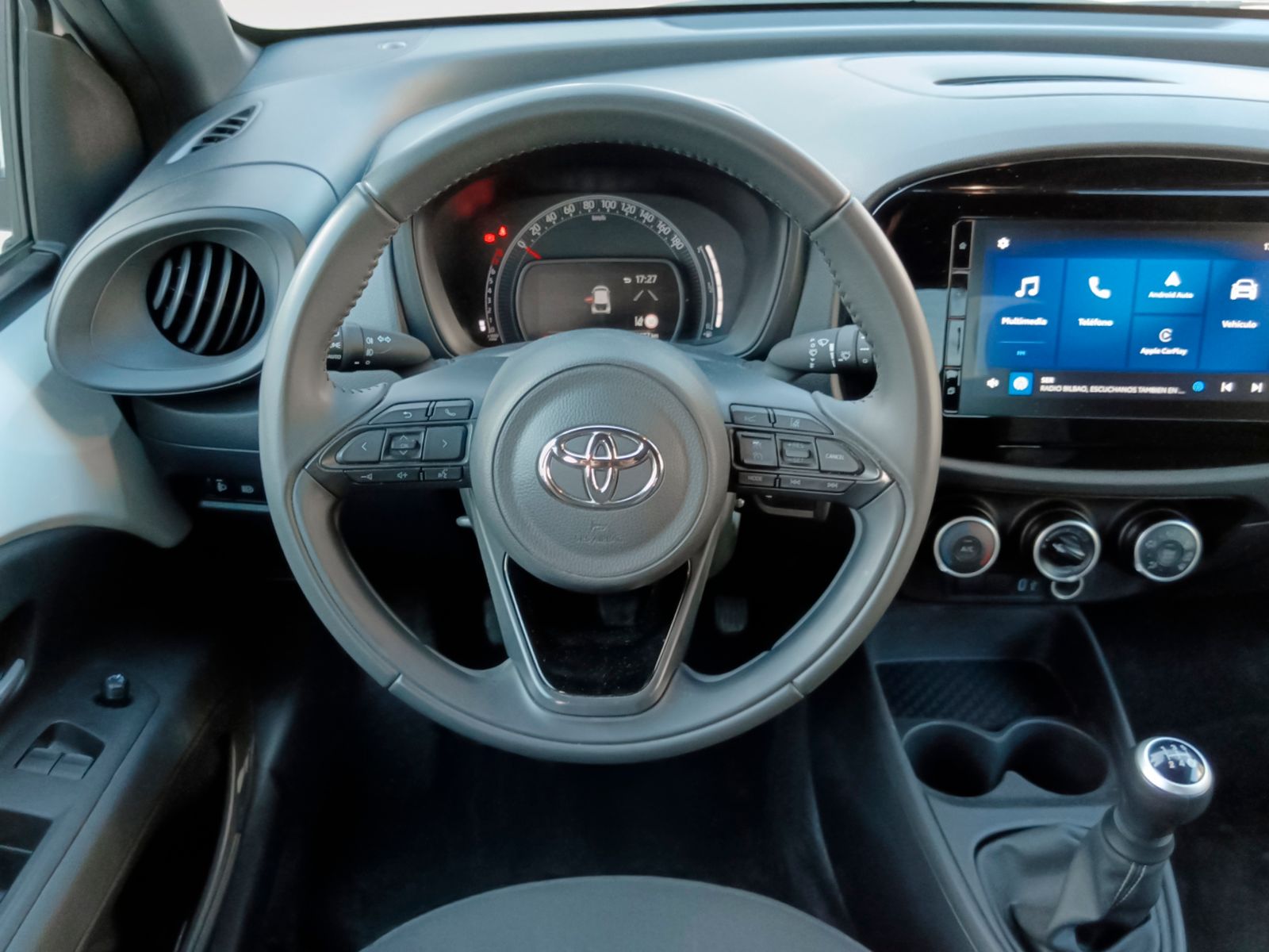 Toyota Aygo X 1.0 VVT-I Play - foto 9