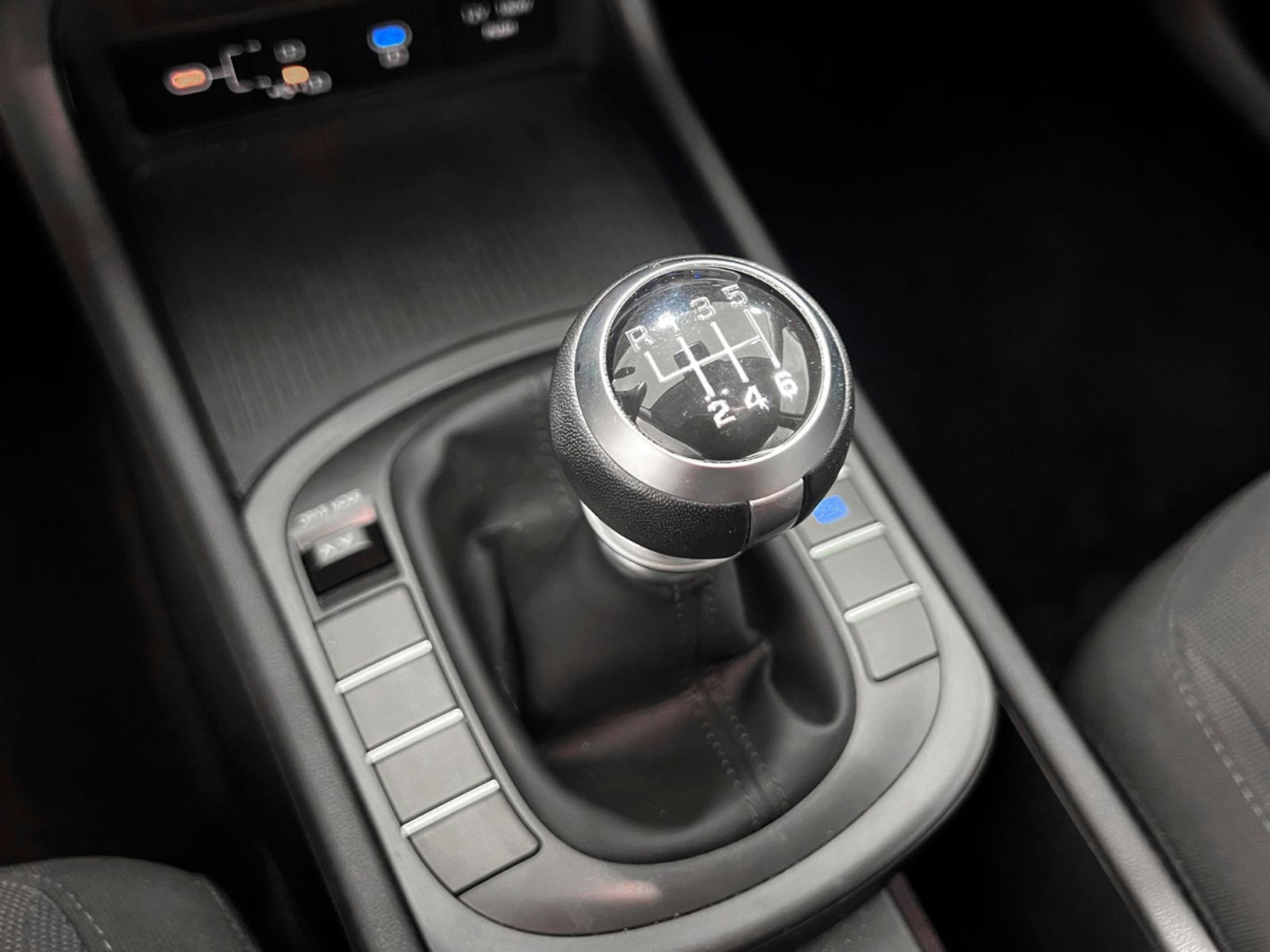 Hyundai Kona 1.0T Maxx - foto 14